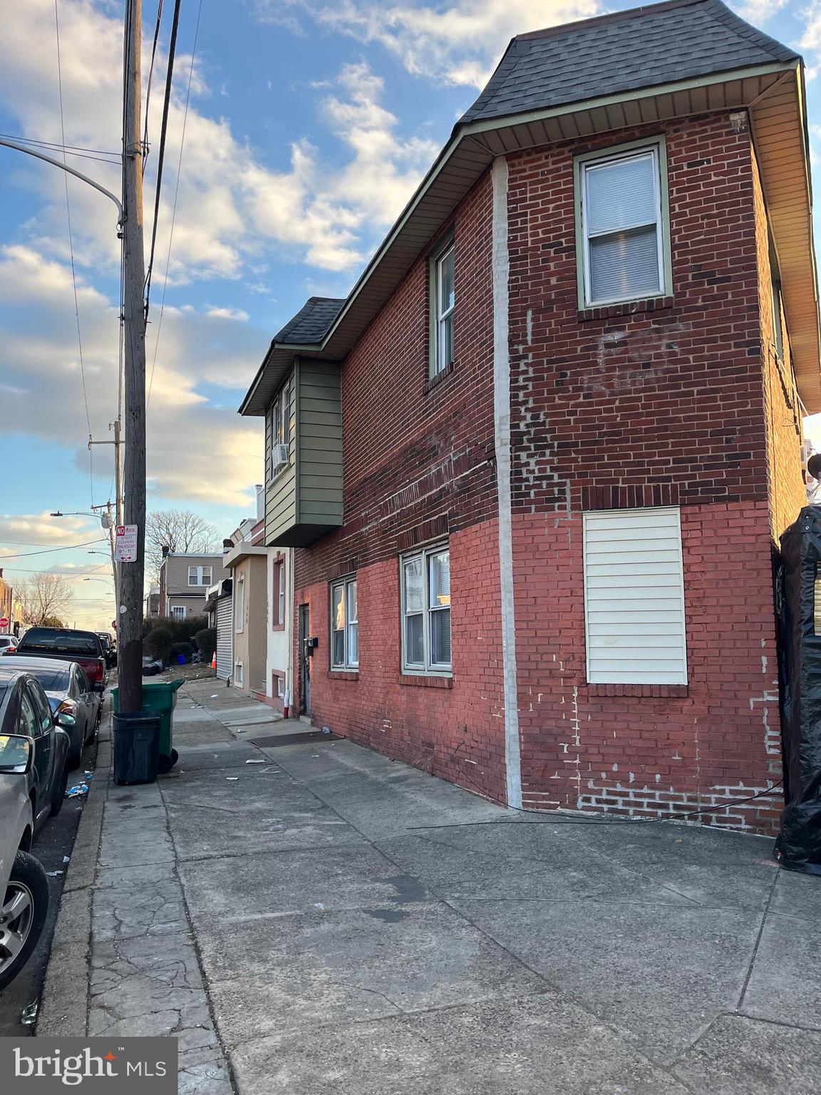 FRANKFORD - Residential Income