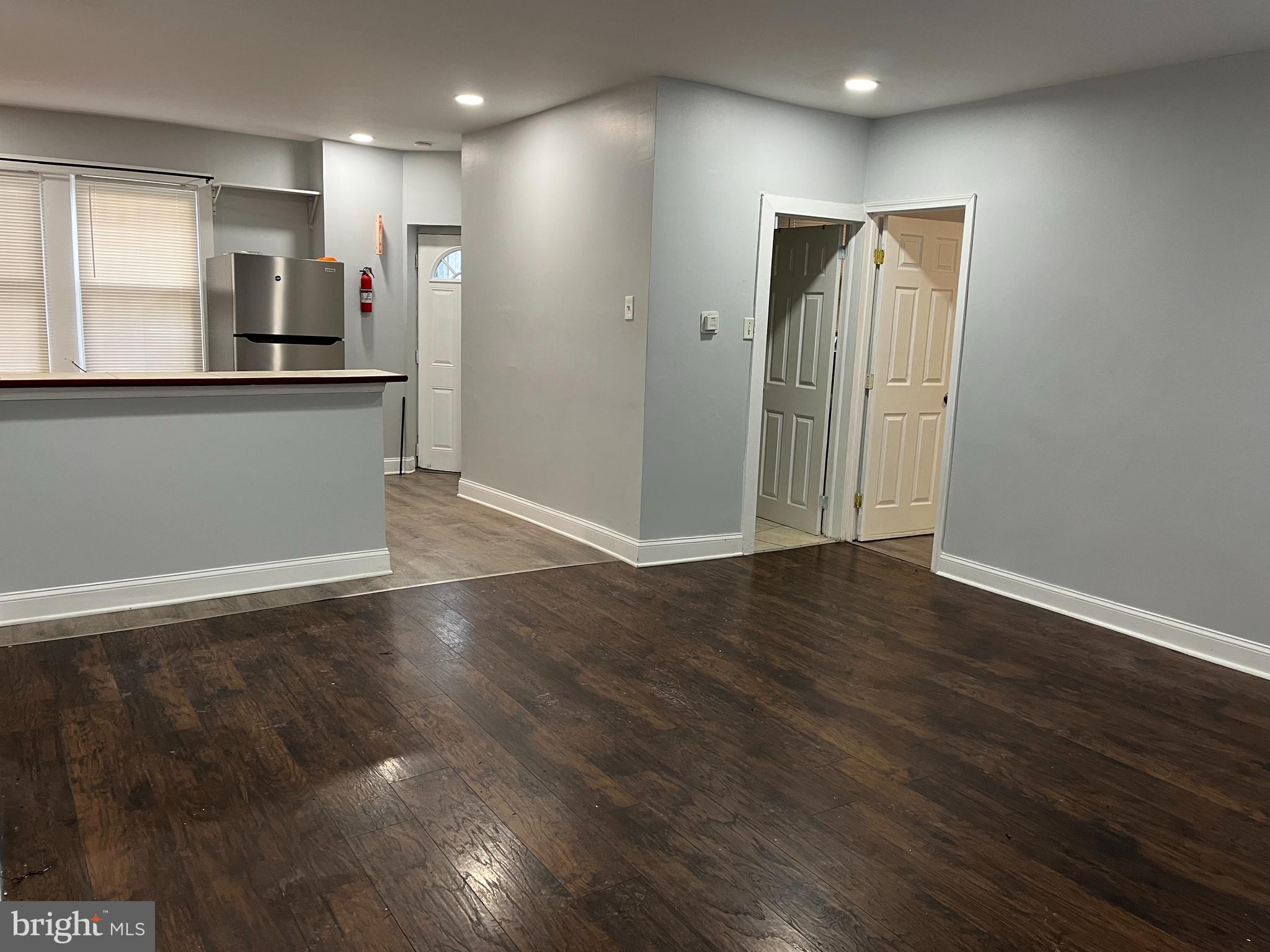 FRANKFORD - Residential Income