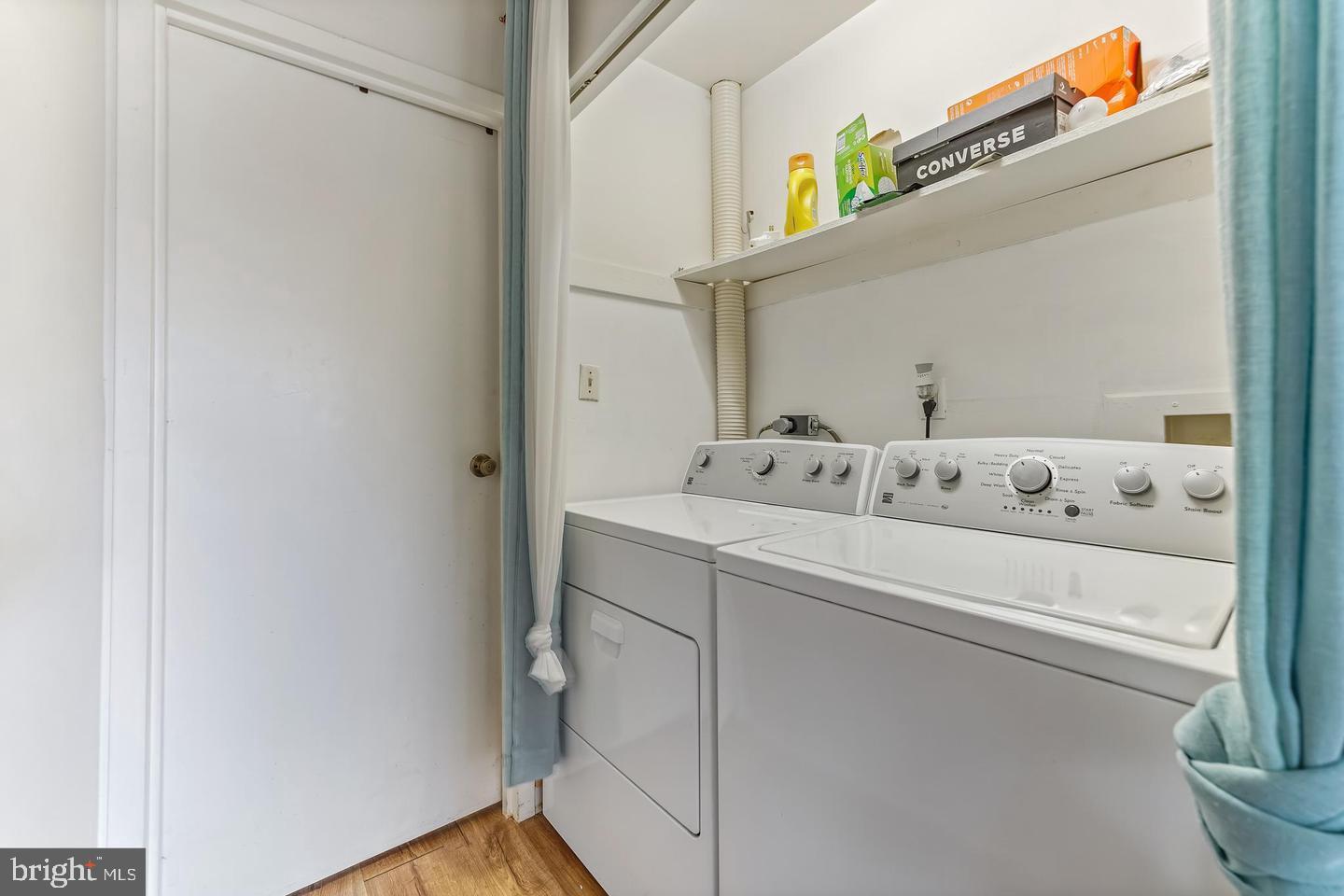 ROXBOROUGH - Residential Lease