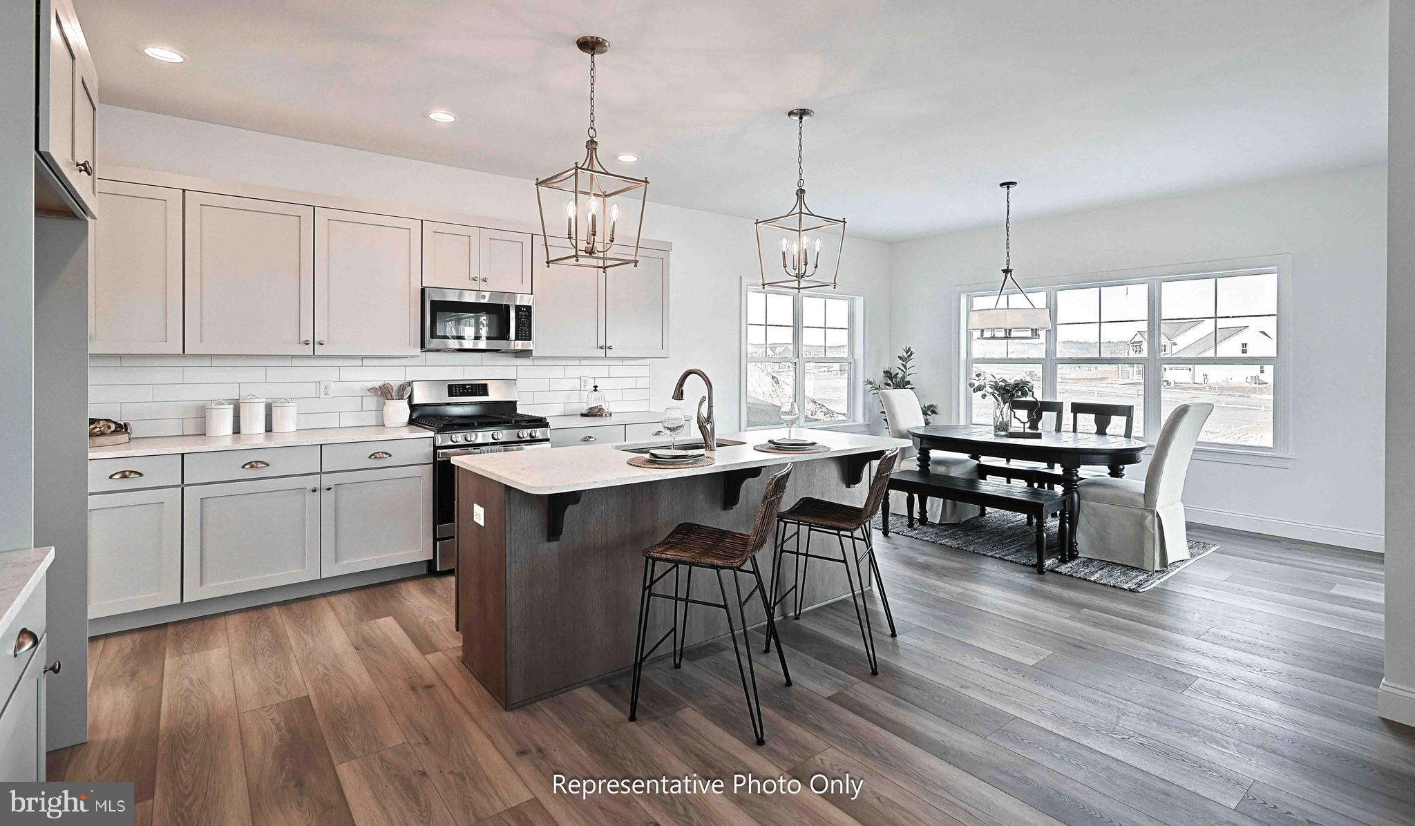 WALTON HILL - Residential