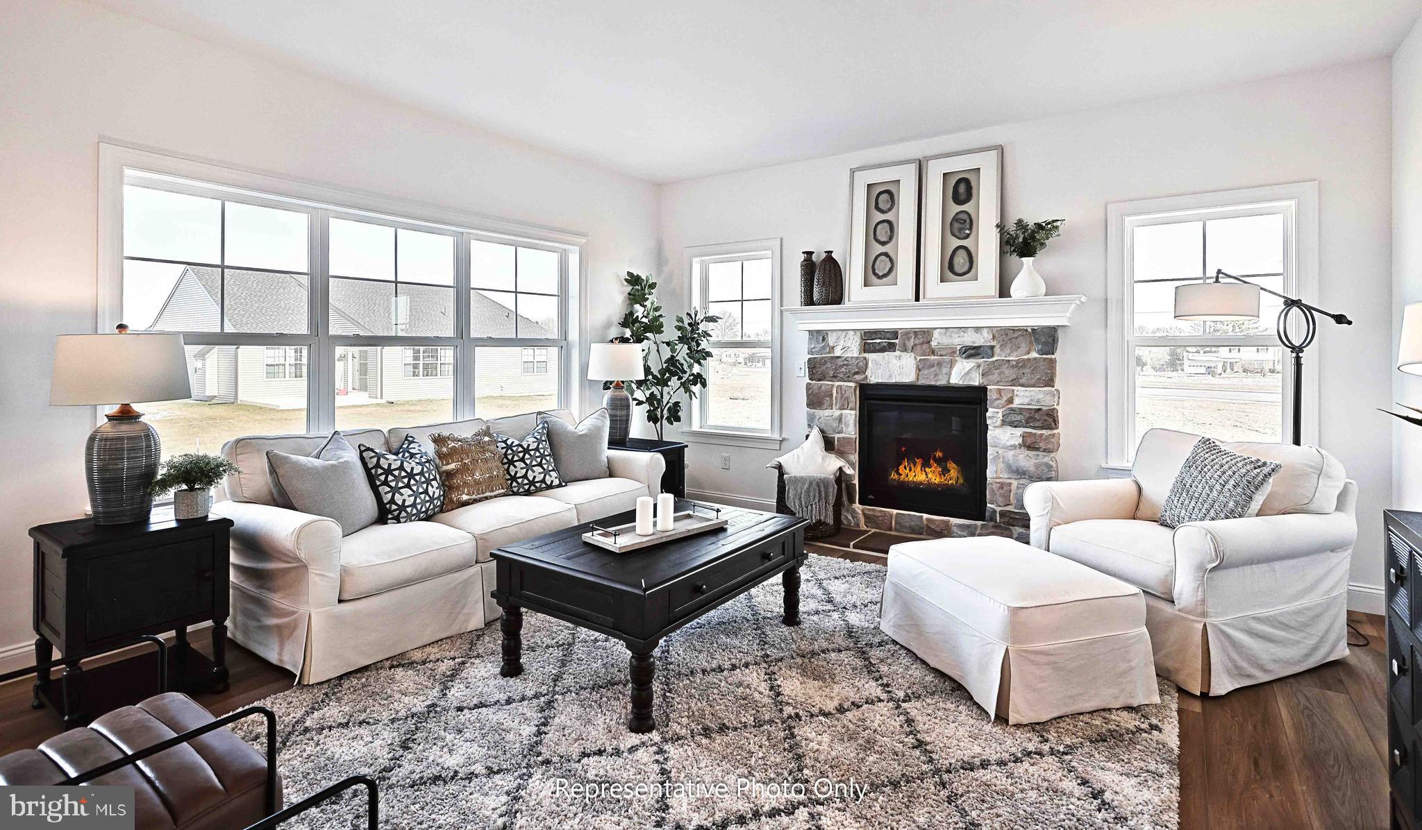 WALTON HILL - Residential