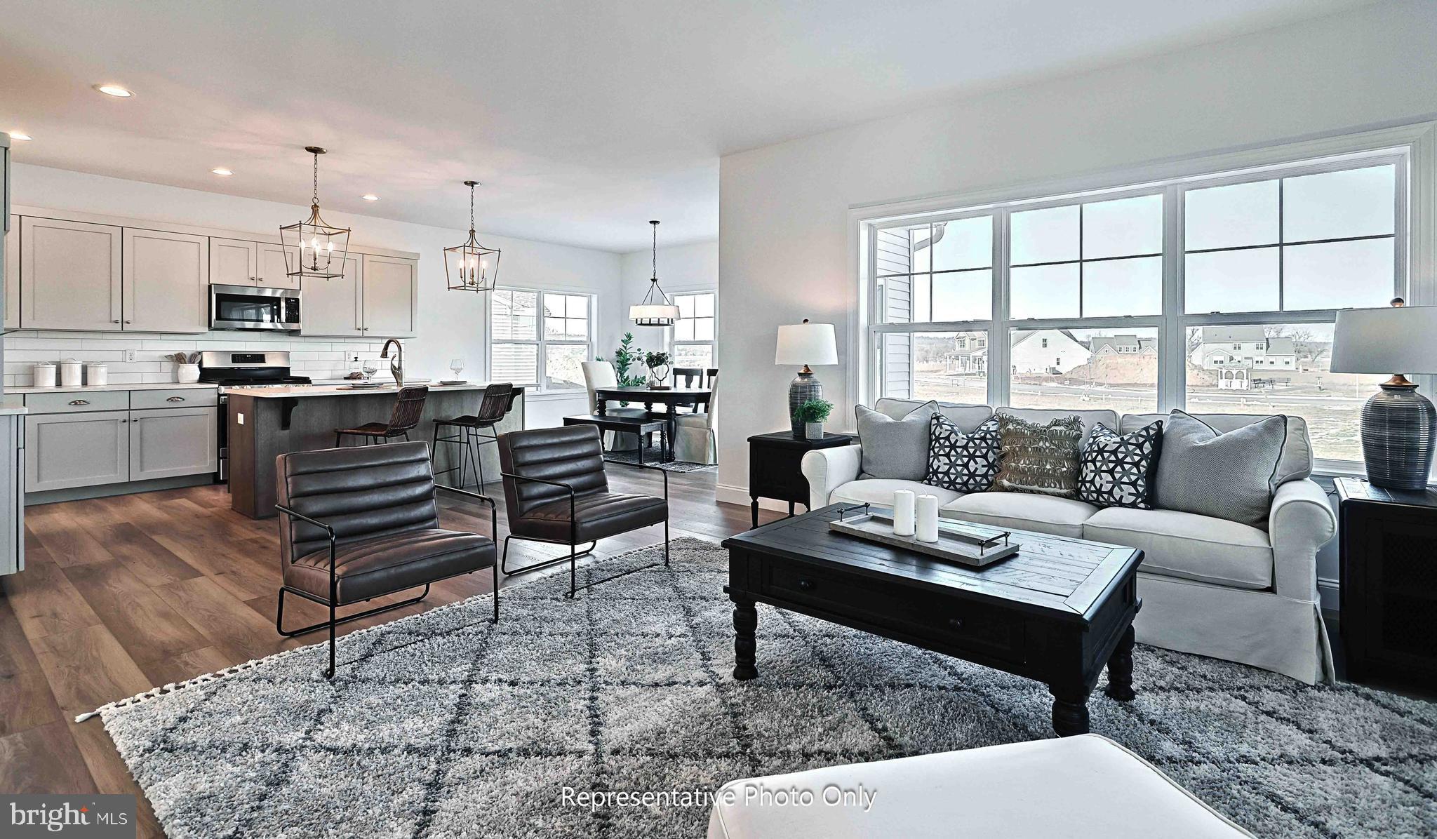 WALTON HILL - Residential