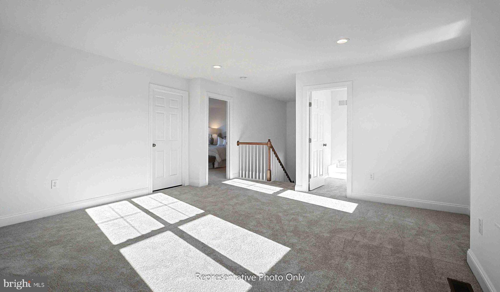 WALTON HILL - Residential