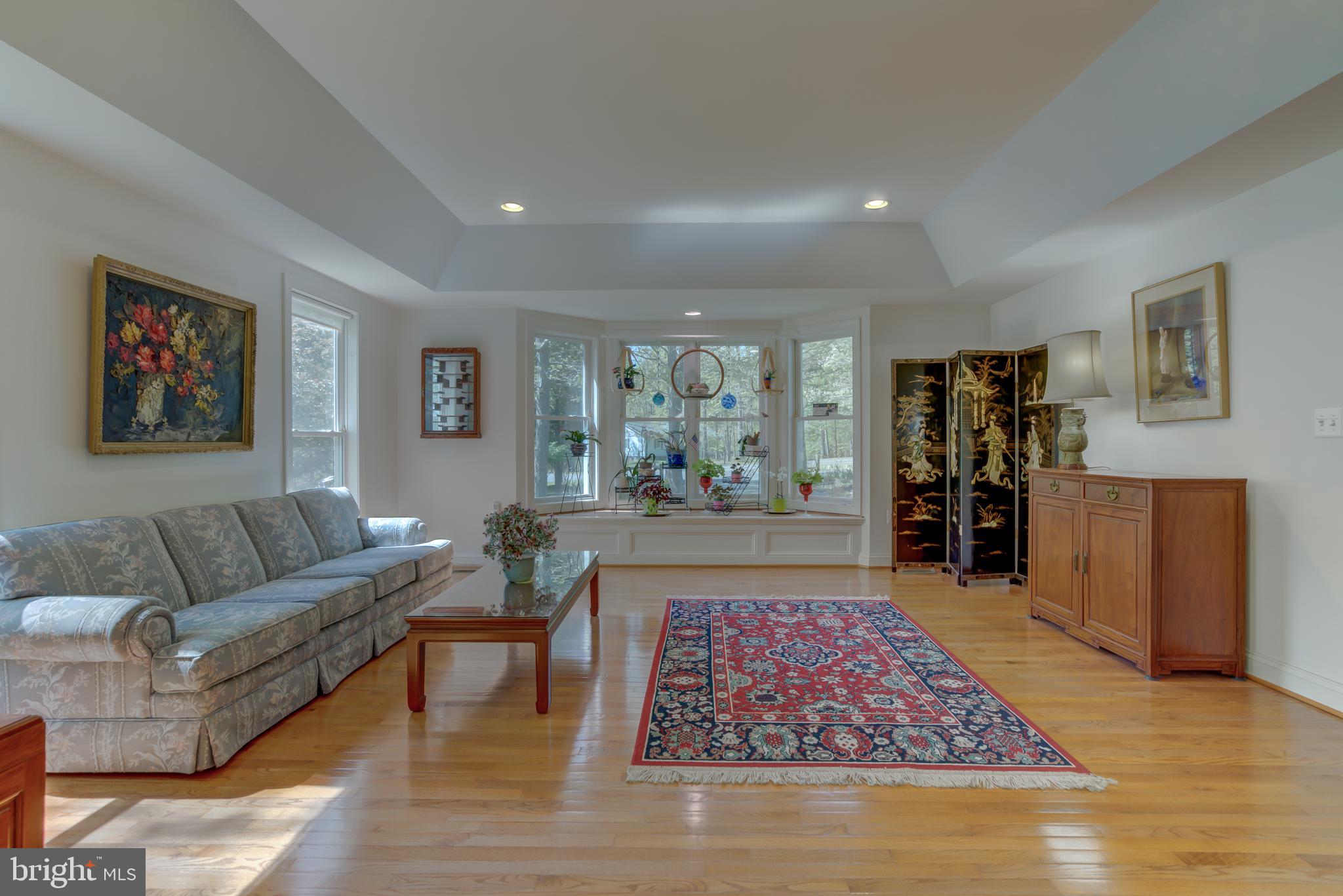 FRESHWATER ESTATES - Residential