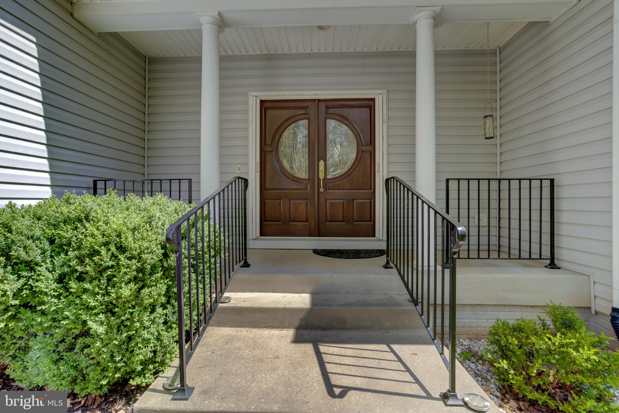 FRESHWATER ESTATES - Residential