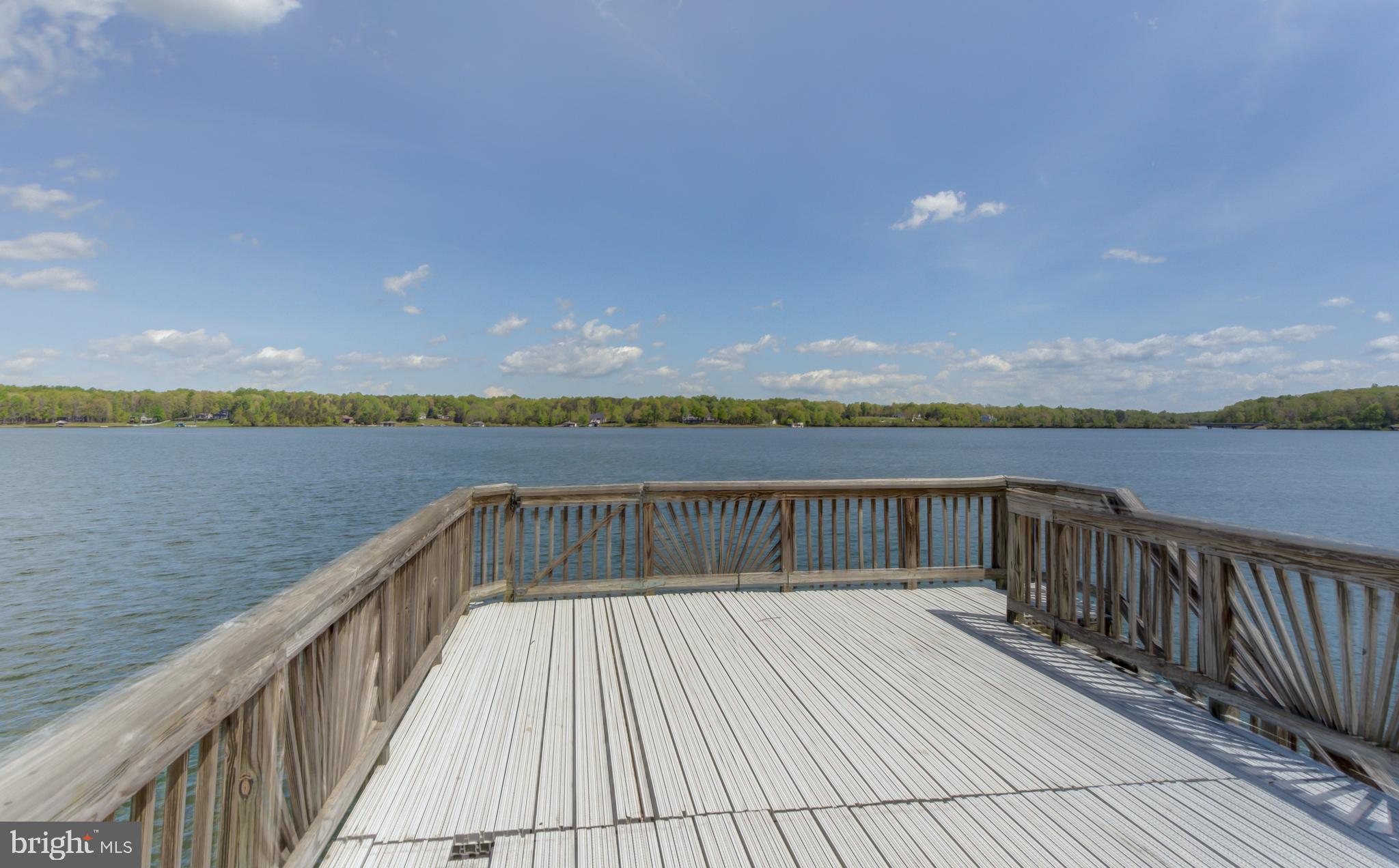 FRESHWATER ESTATES - Residential