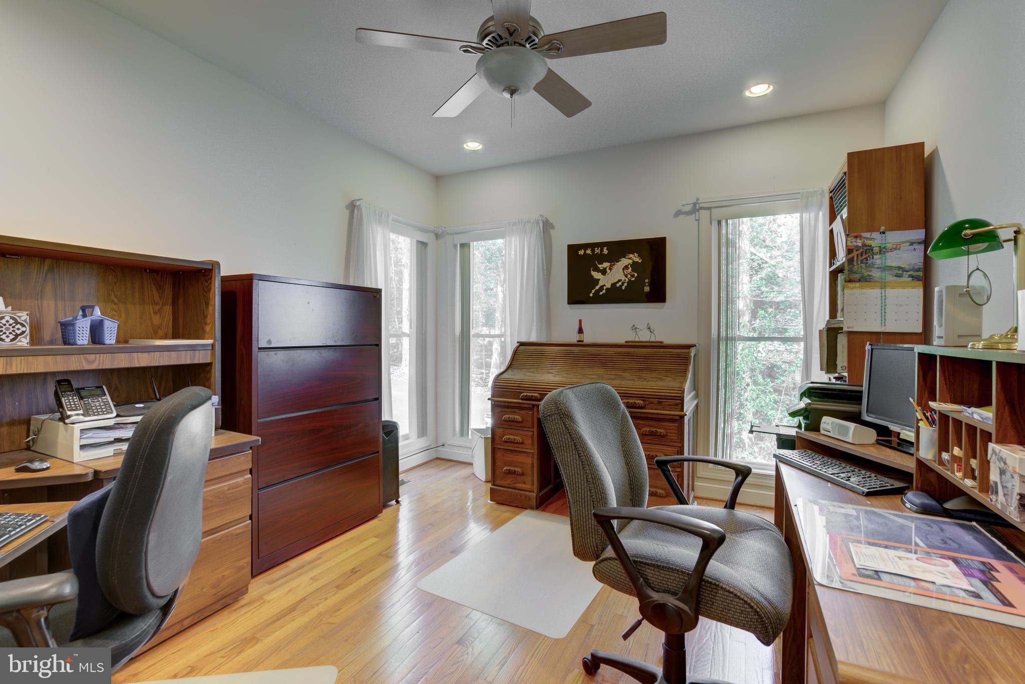 FRESHWATER ESTATES - Residential