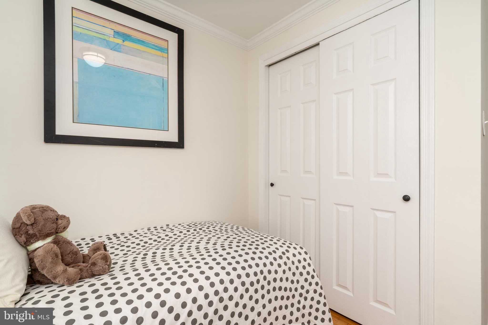 WARWICK VILLAGE - Residential