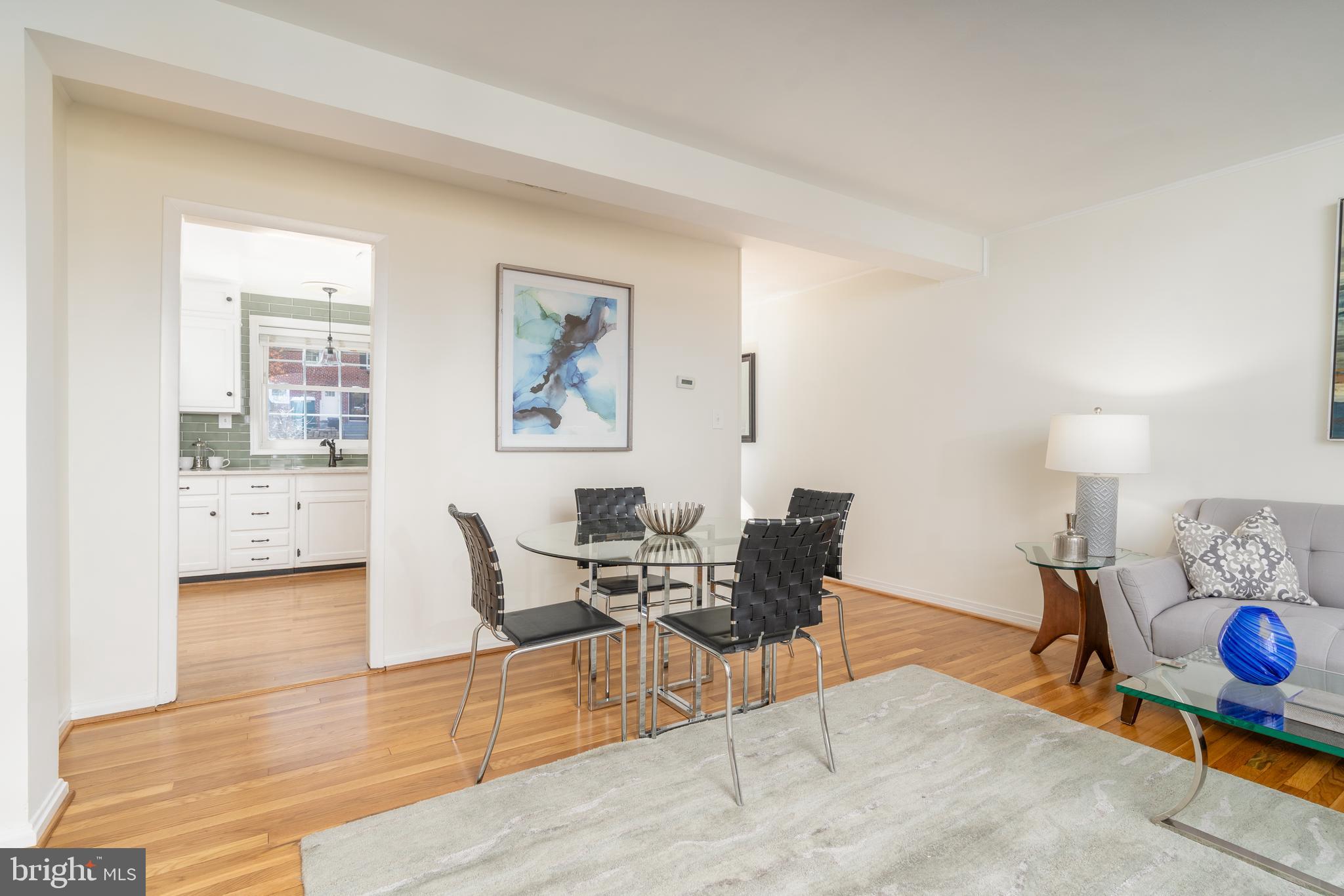 WARWICK VILLAGE - Residential