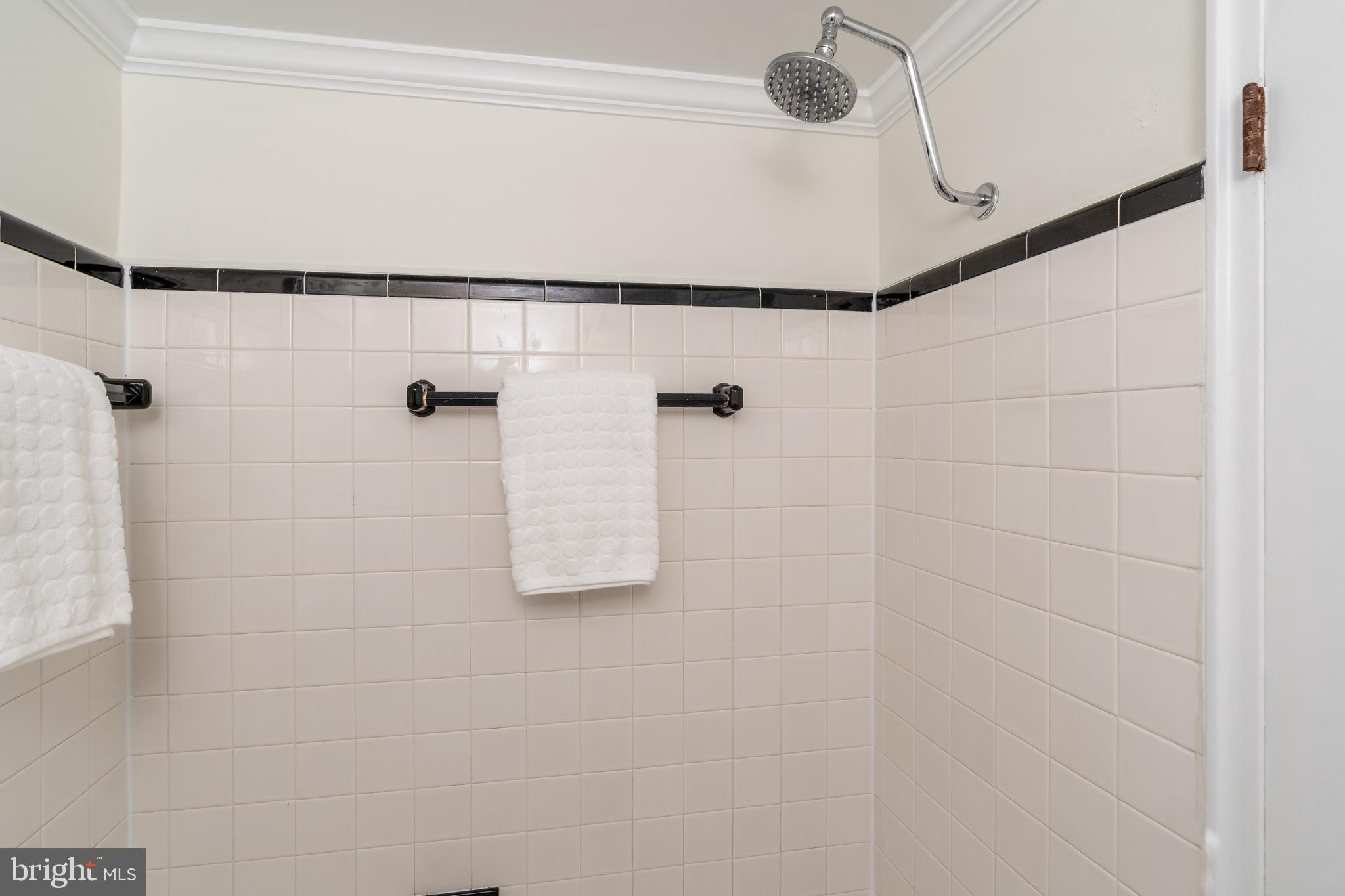 WARWICK VILLAGE - Residential