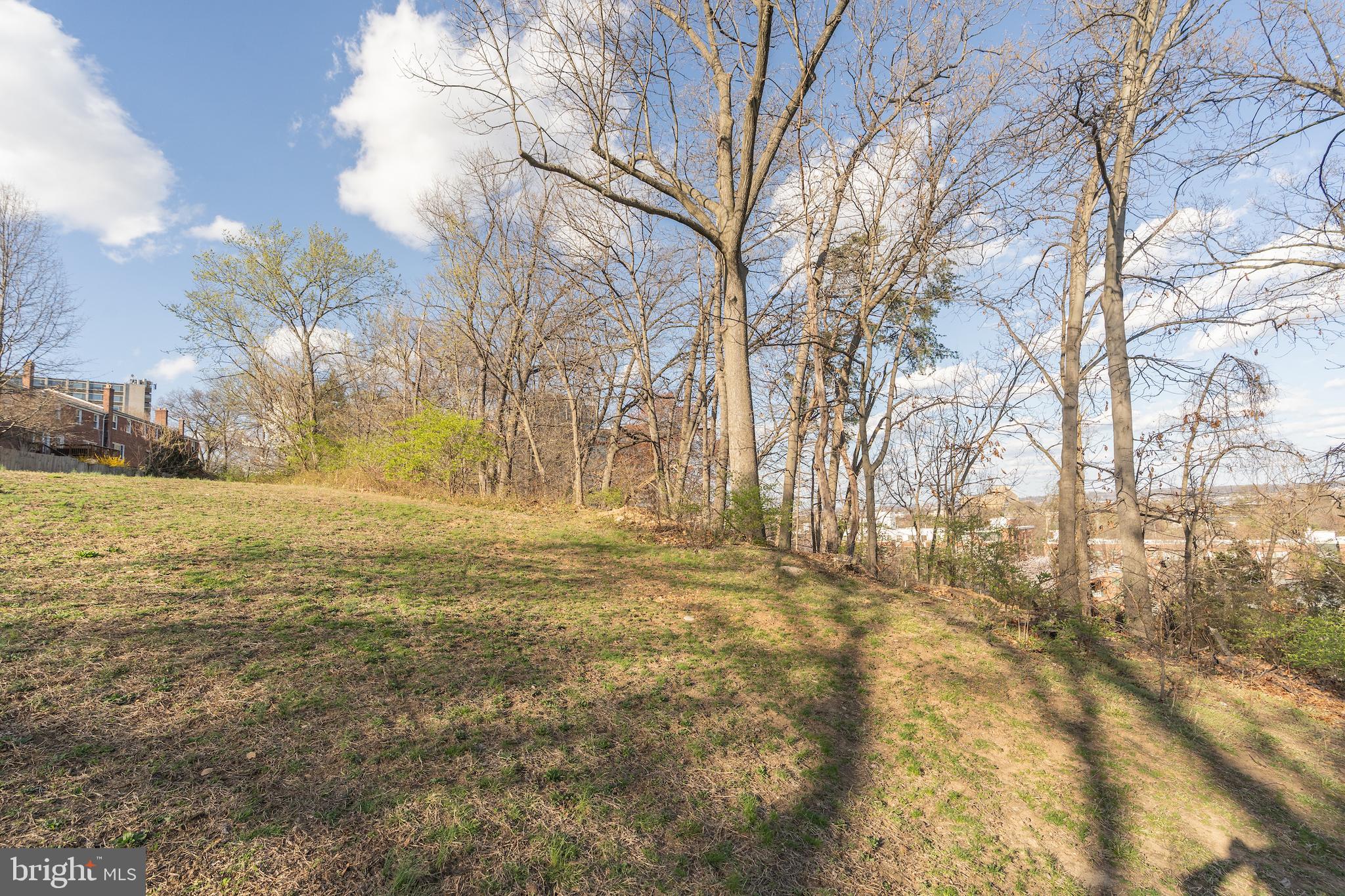 WARWICK VILLAGE - Residential