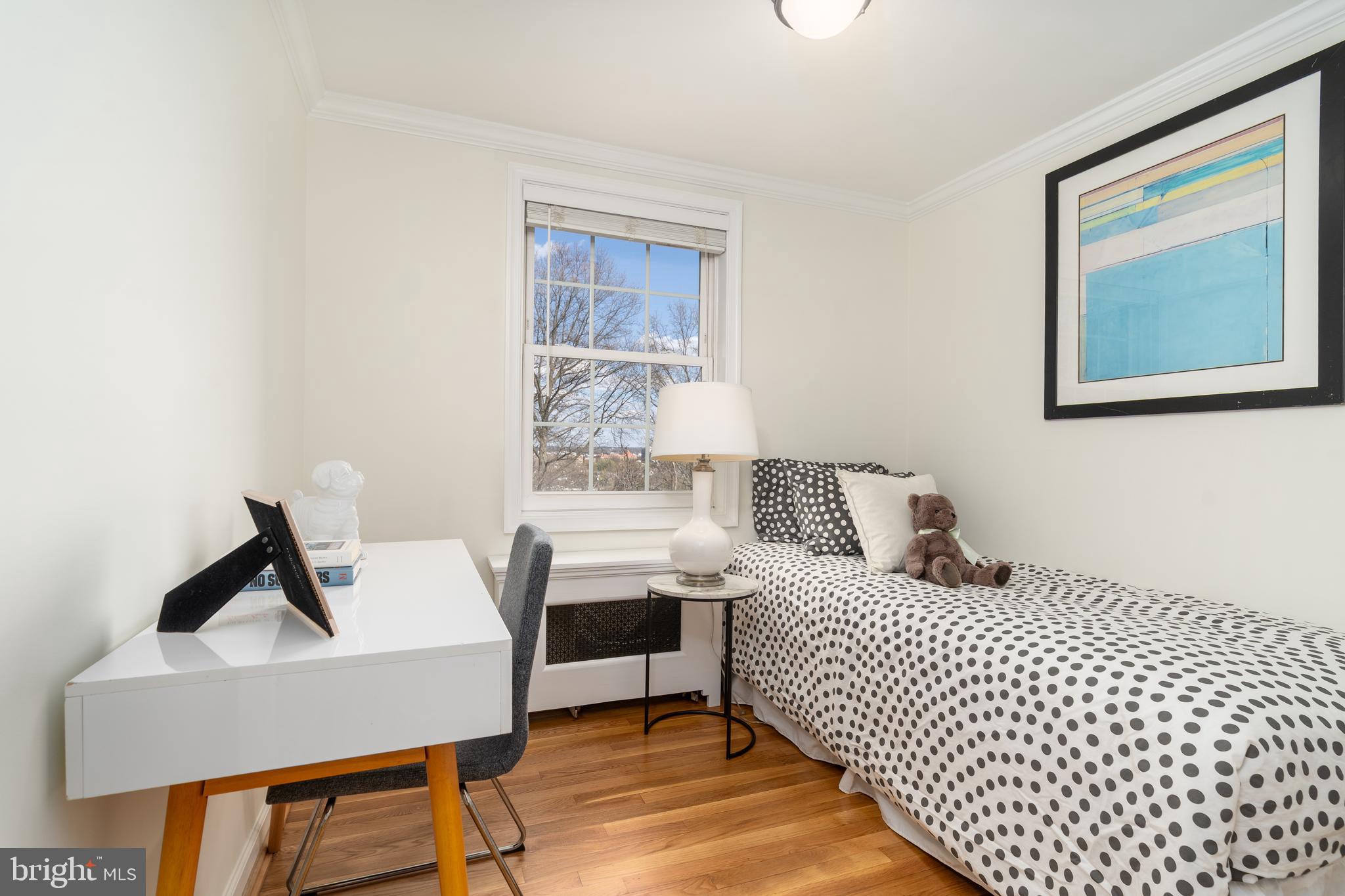 WARWICK VILLAGE - Residential