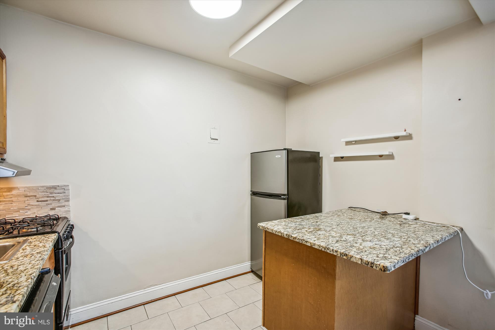 RIVER PLACE NORTH - Residential