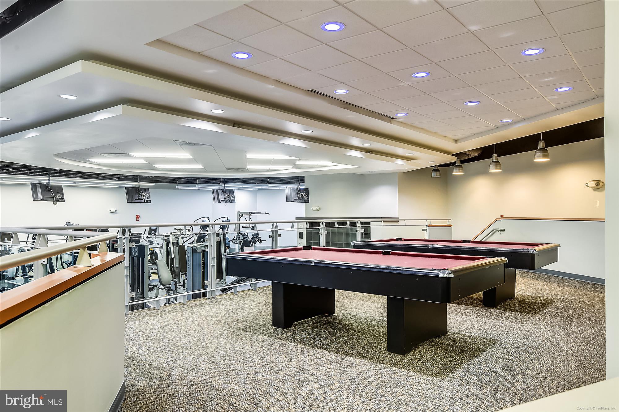 RIVER PLACE NORTH - Residential