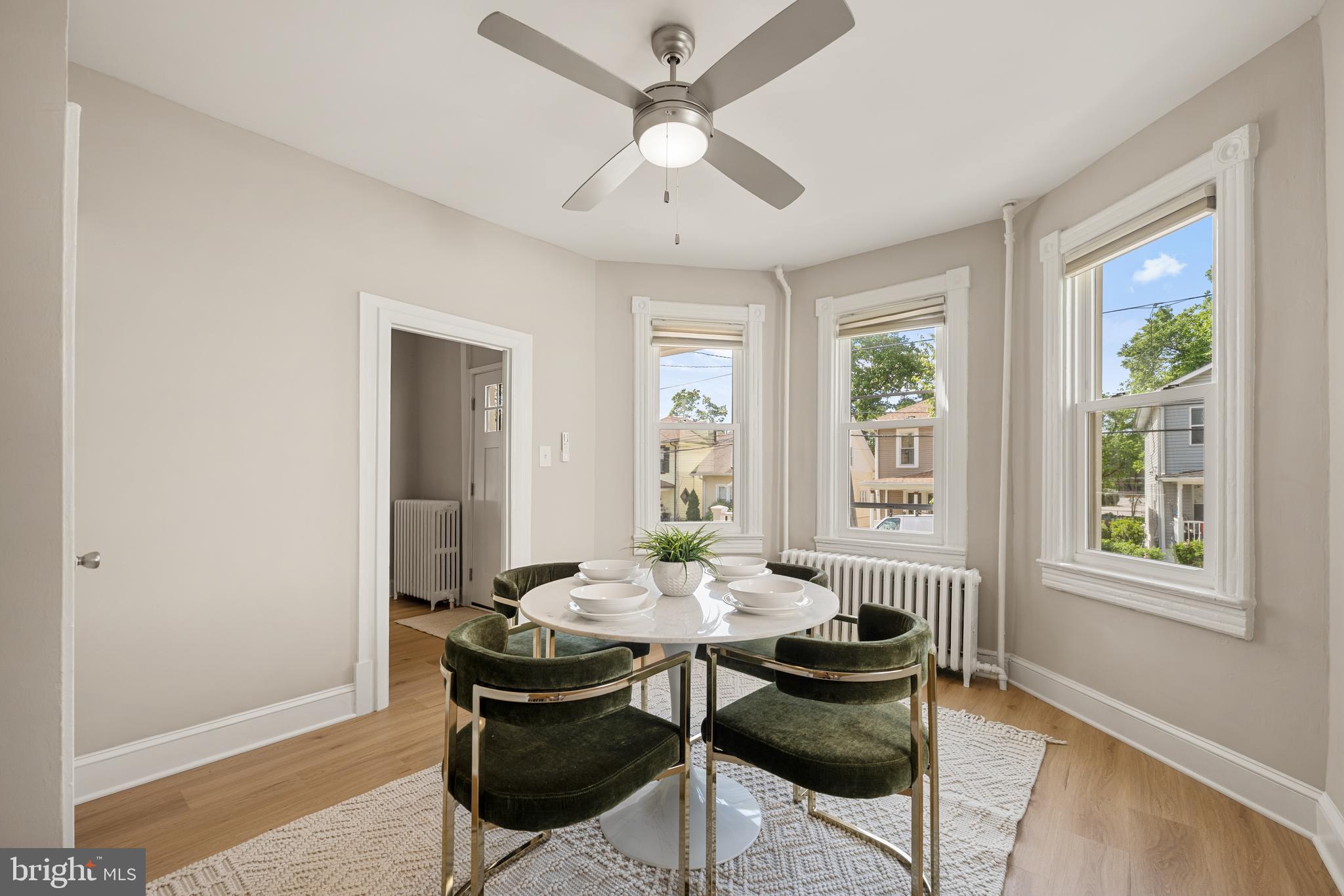 EDGEMONT - Residential