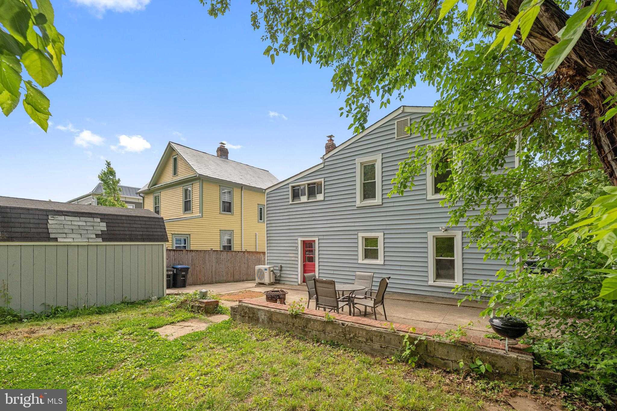 EDGEMONT - Residential