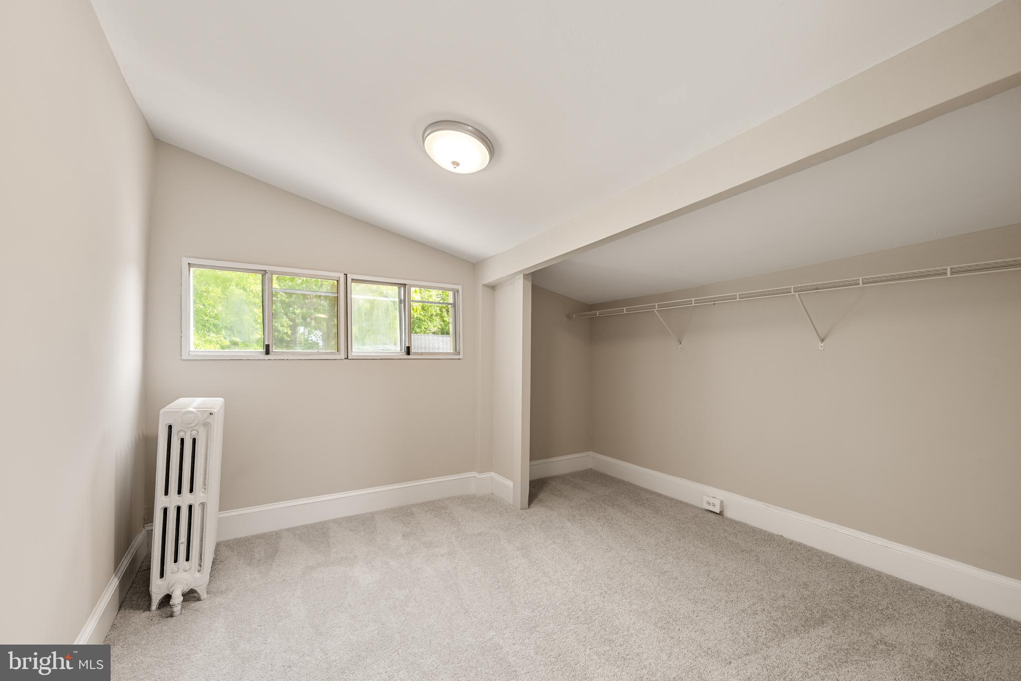 EDGEMONT - Residential