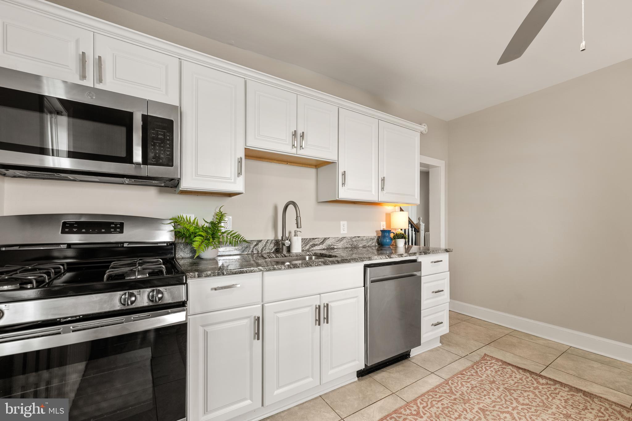 EDGEMONT - Residential