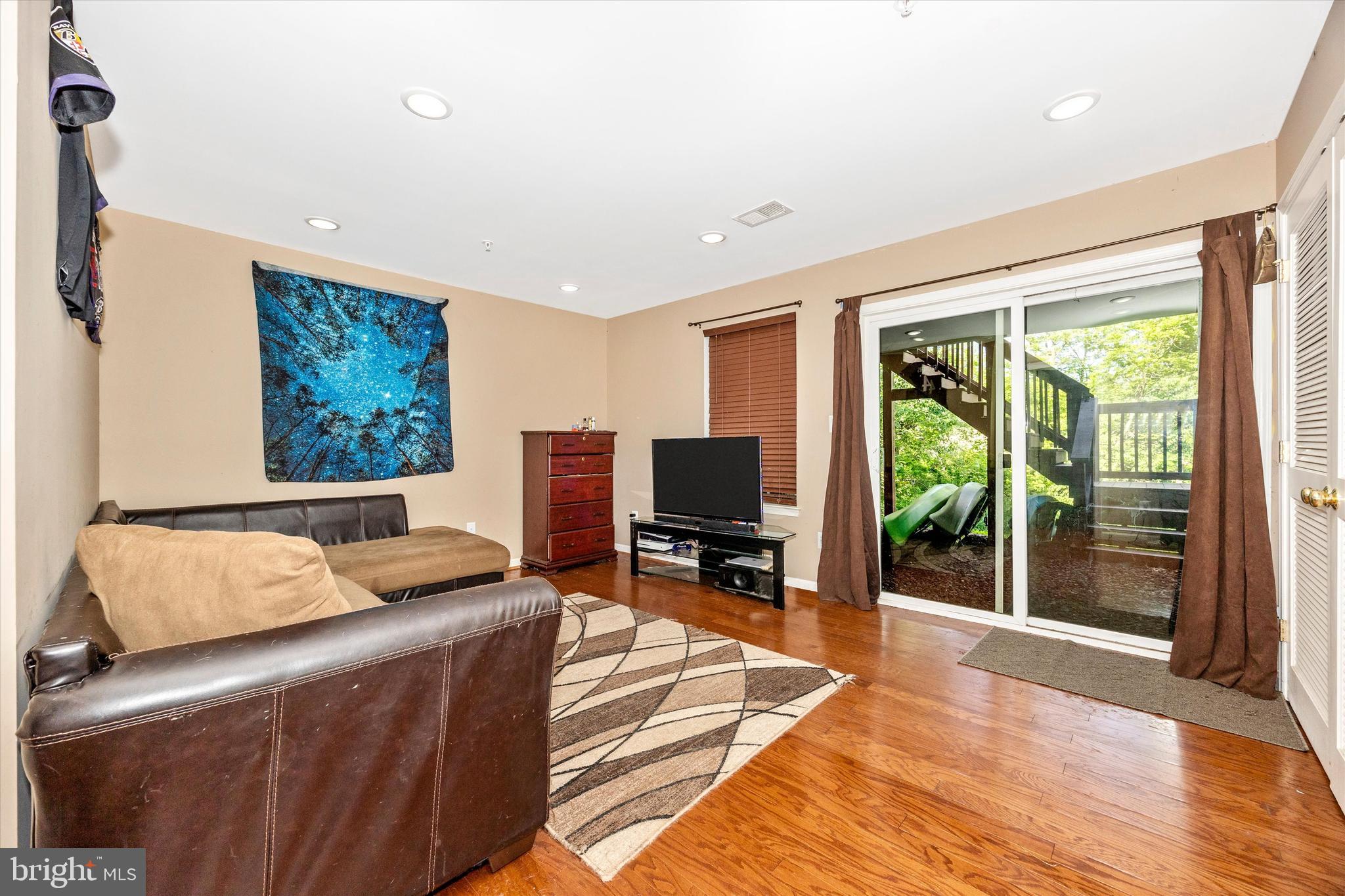 BIRMINGHAM ESTATES - Residential