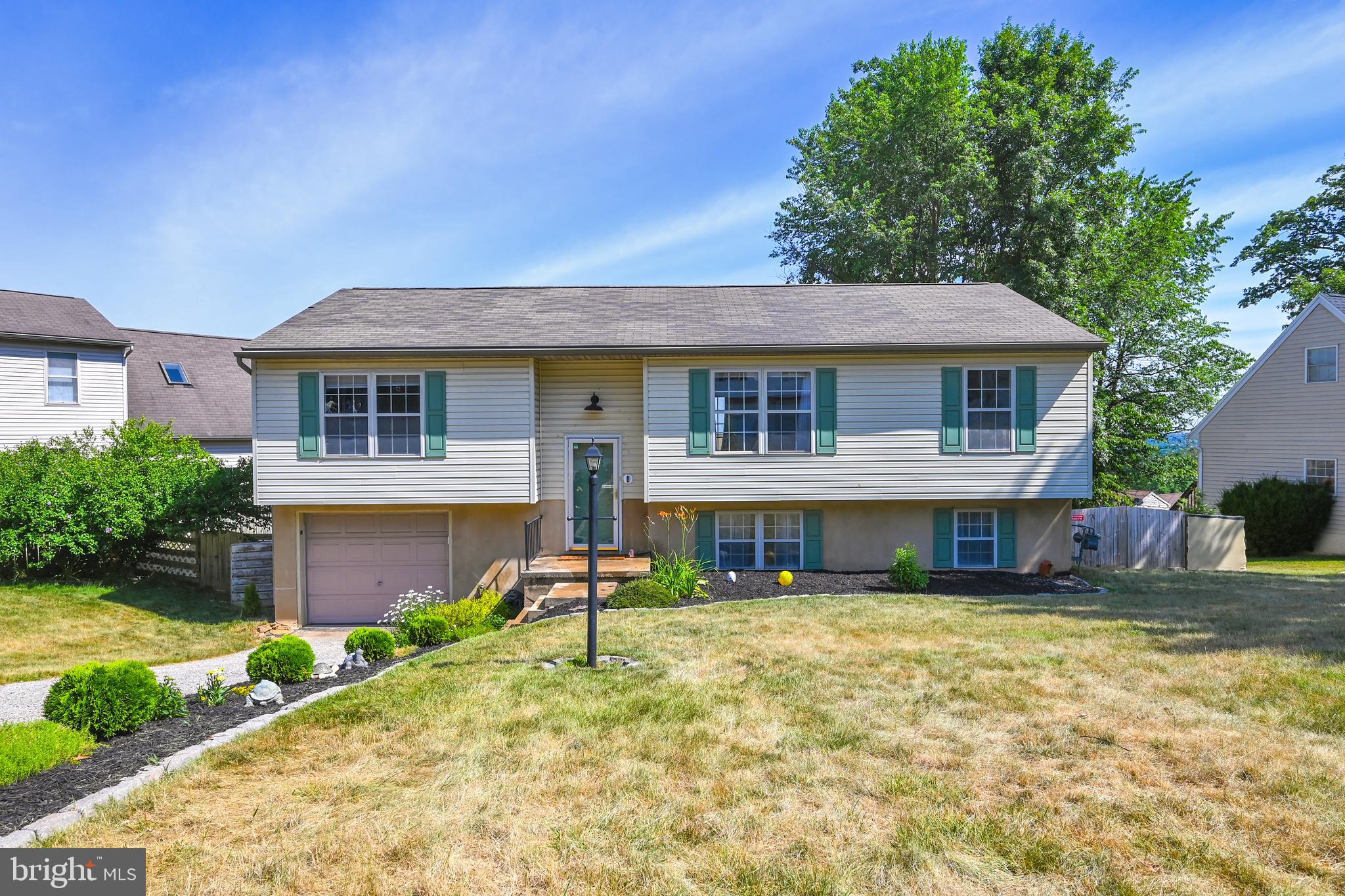 STONECREST - Residential