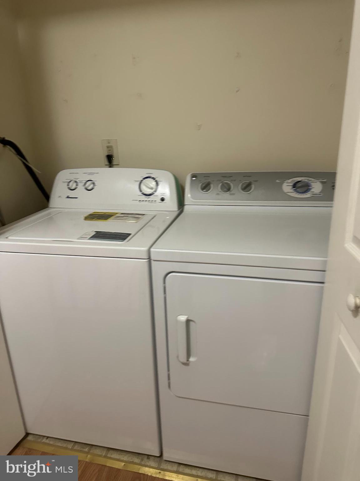 WOODWALK - Residential Lease