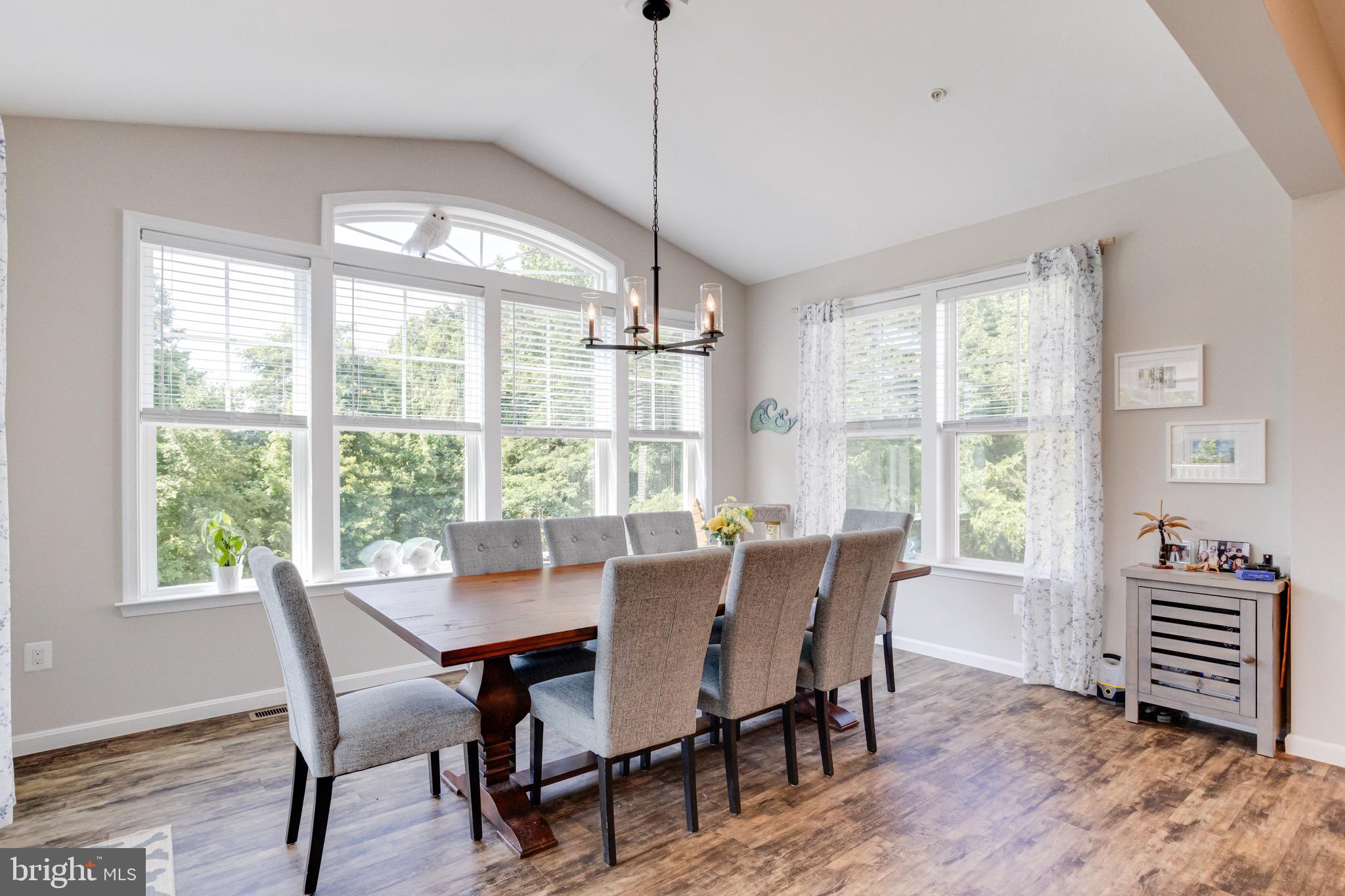 BULLE ROCK - Residential