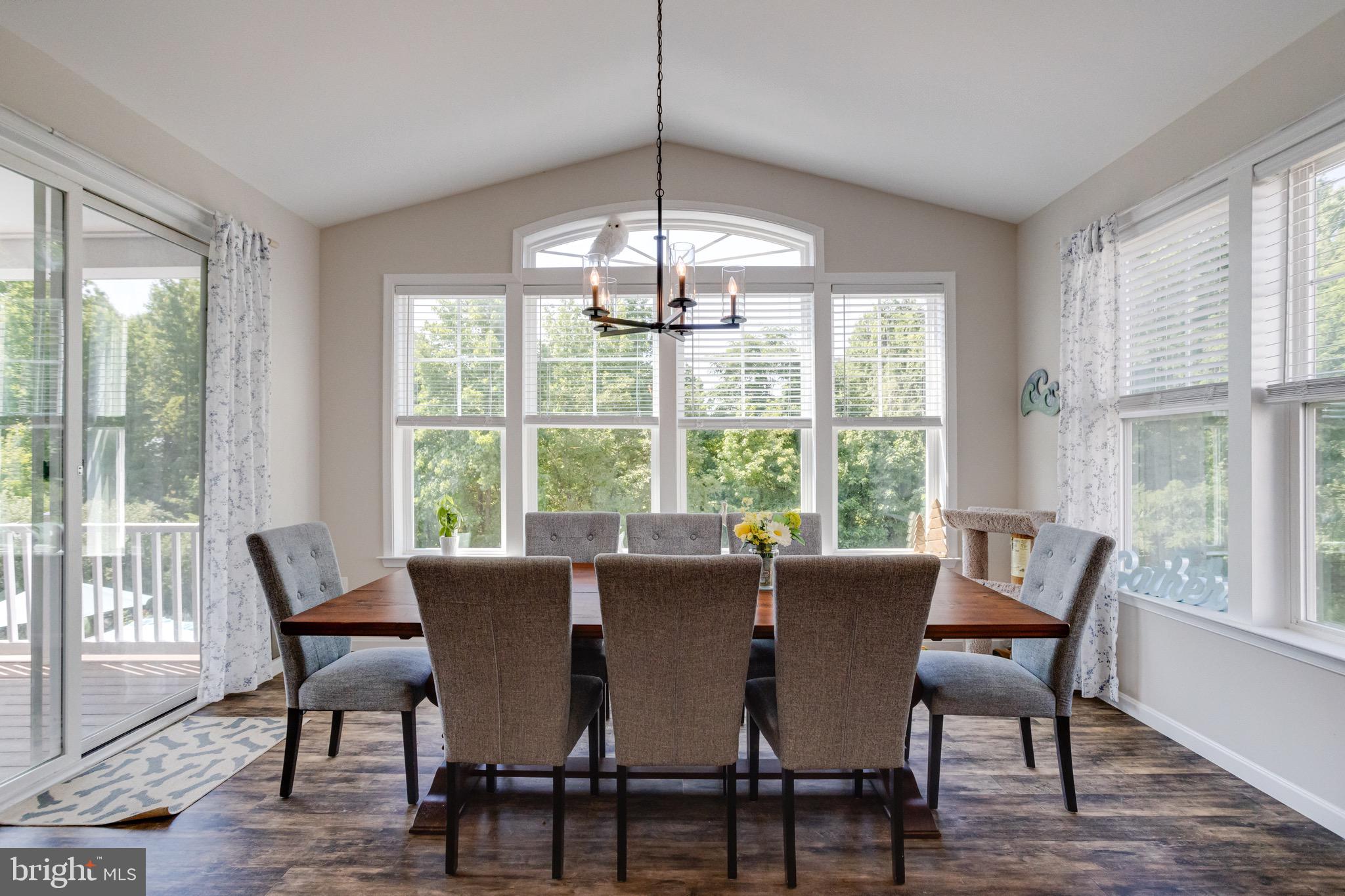 BULLE ROCK - Residential