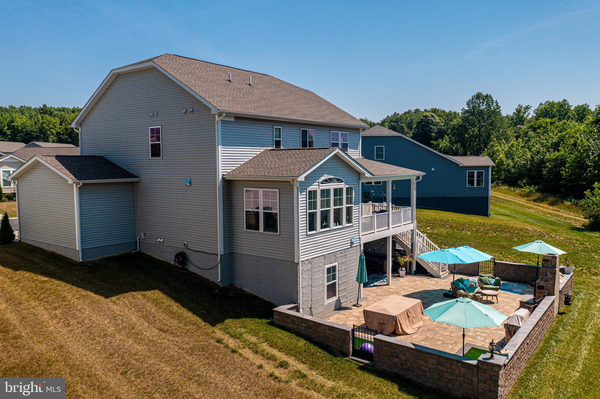 BULLE ROCK - Residential