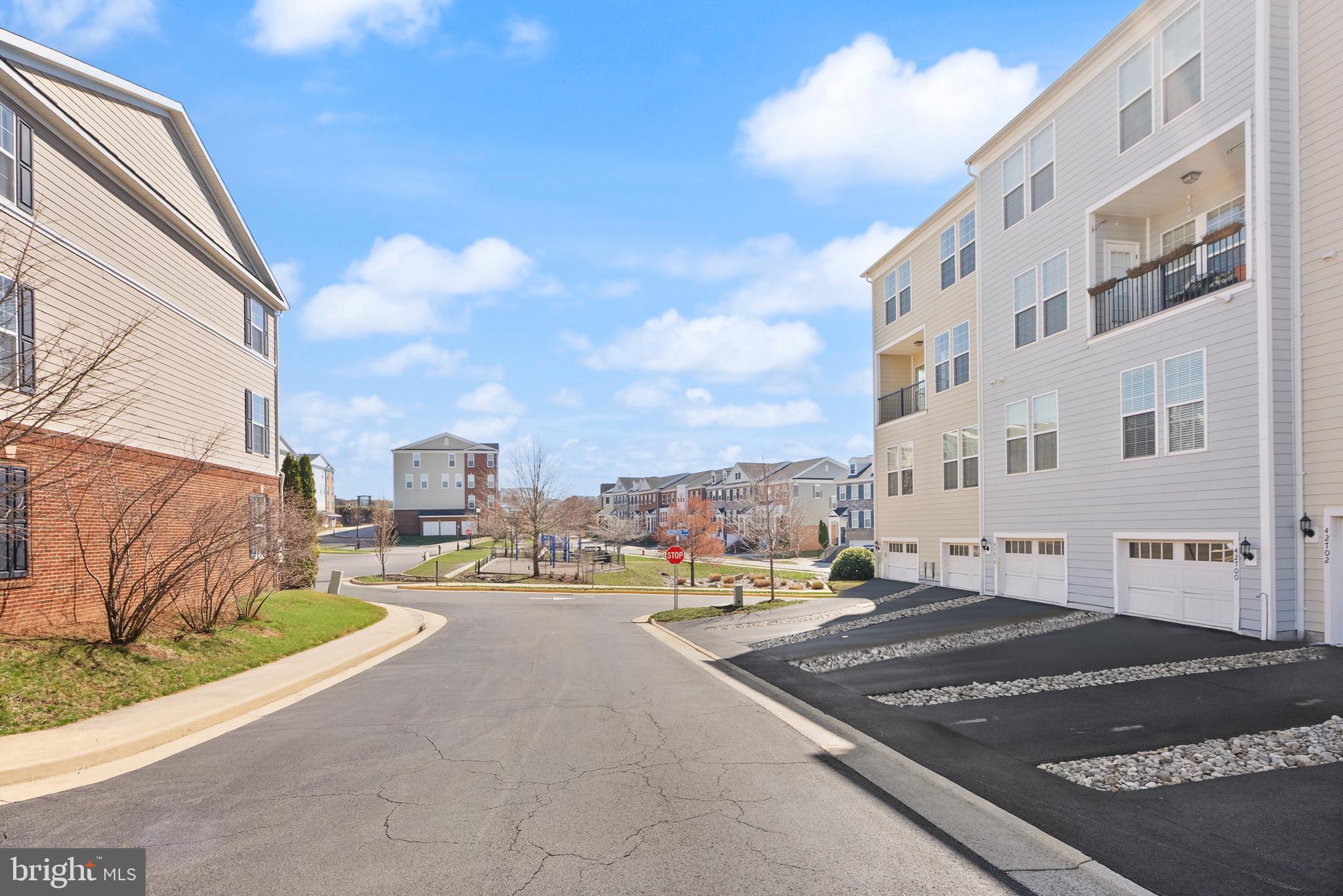 GOOSE CREEK - Residential