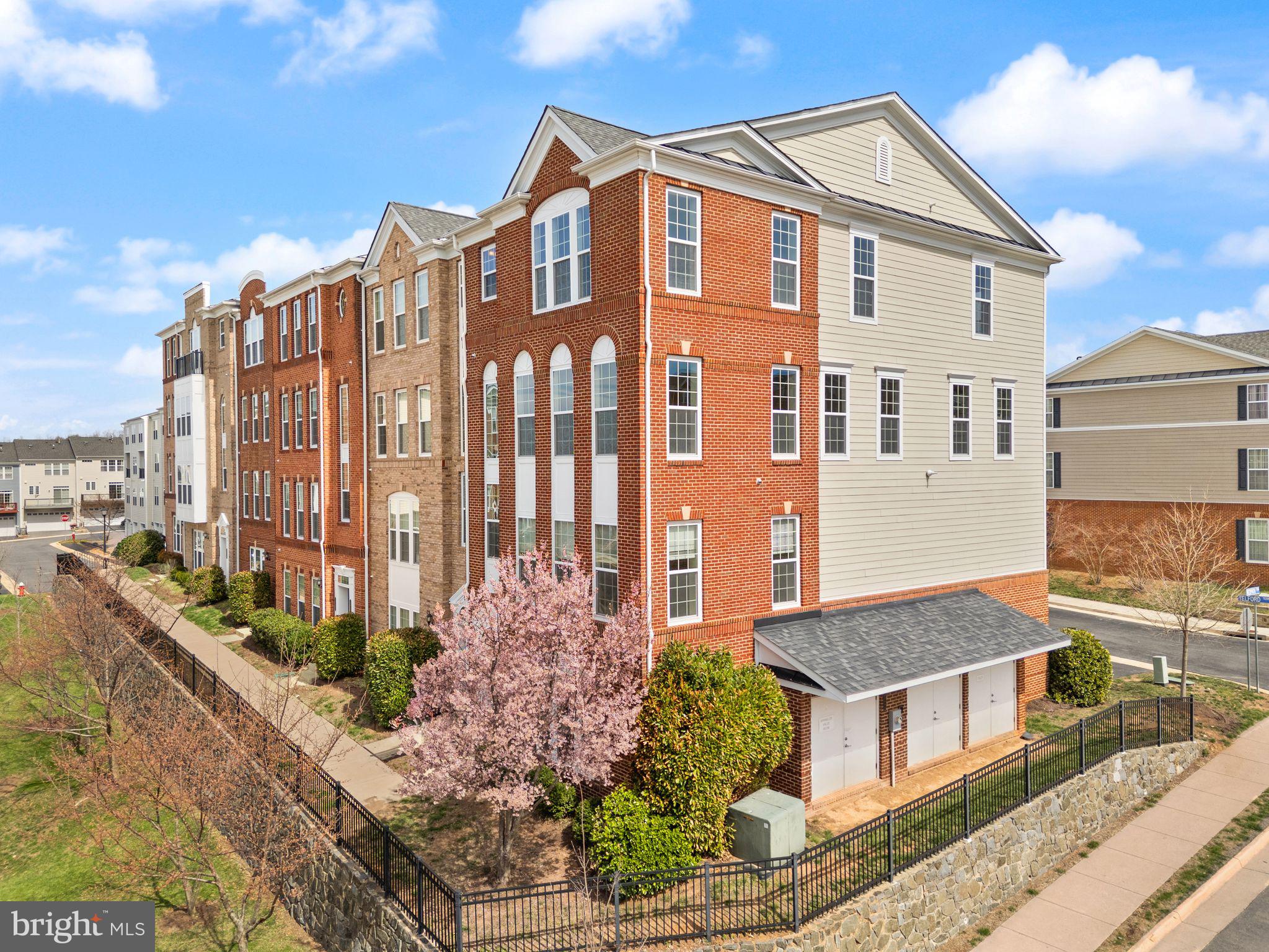 GOOSE CREEK - Residential