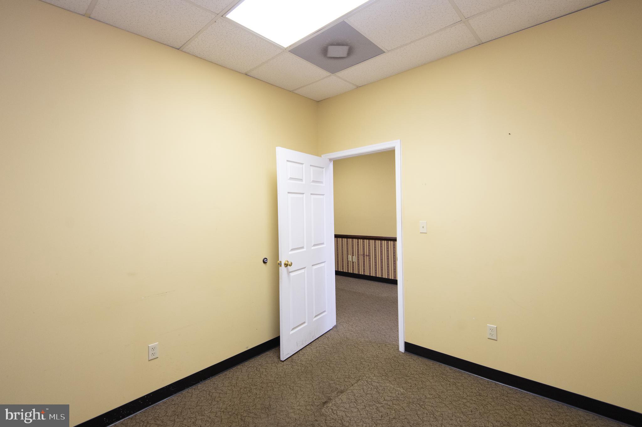 RACE STREET - Commercial Sale