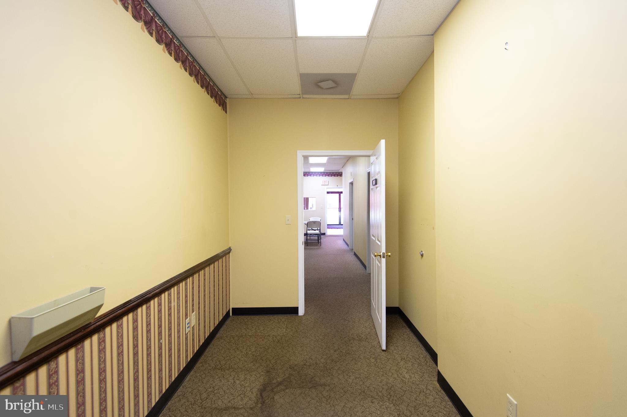 RACE STREET - Commercial Sale