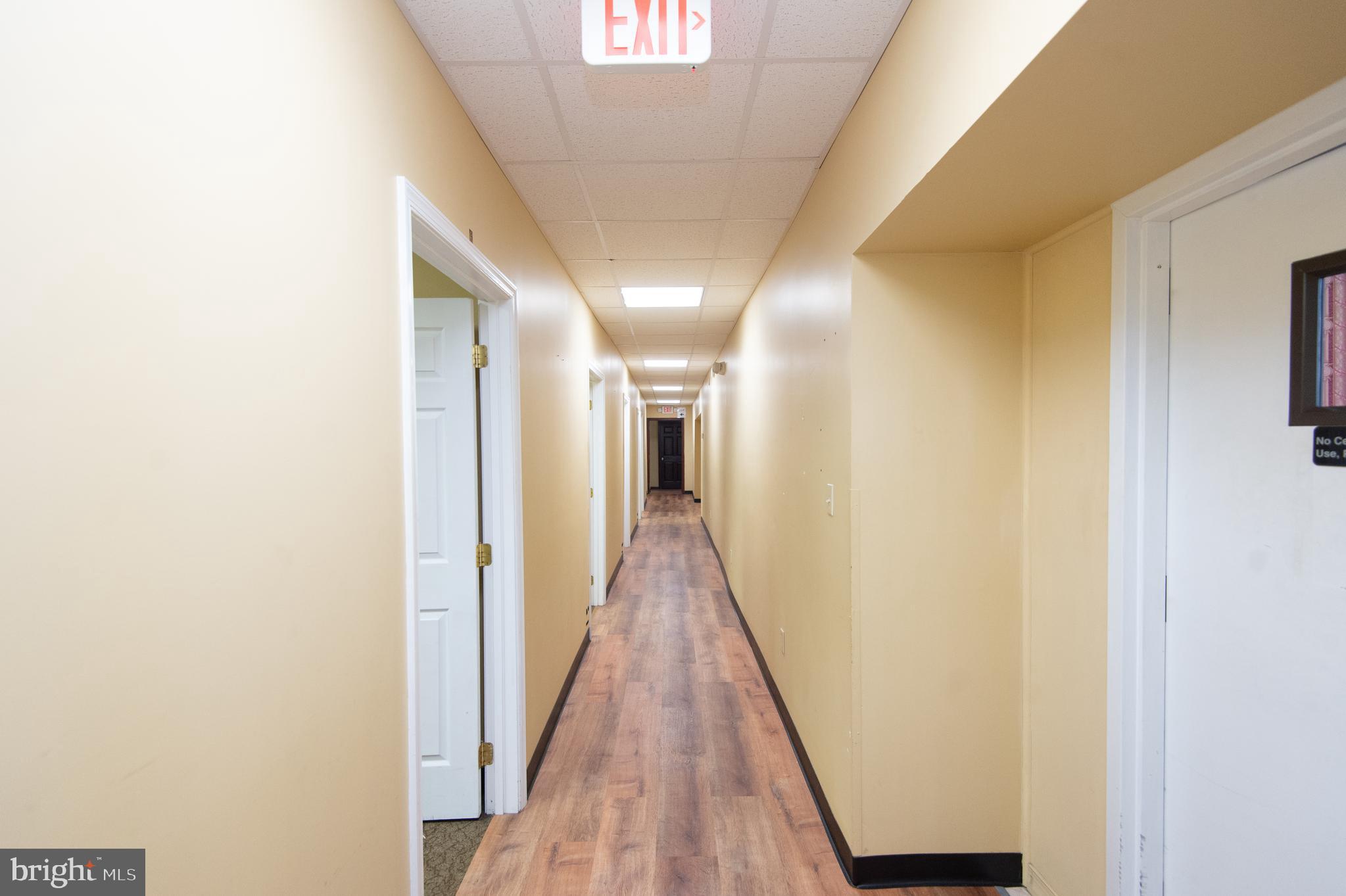 RACE STREET - Commercial Sale