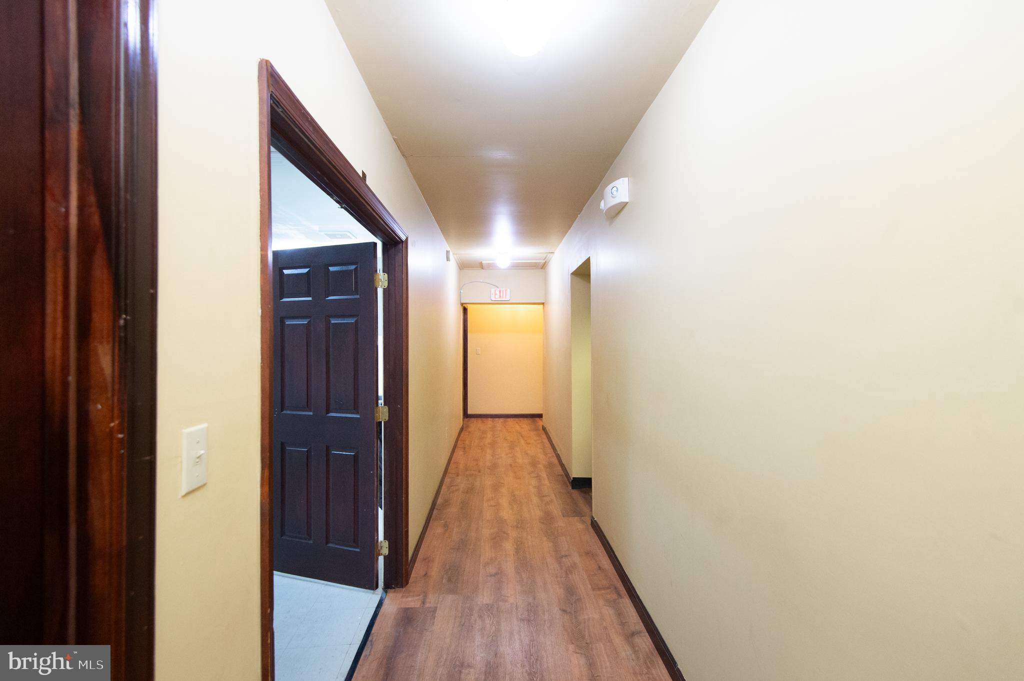 RACE STREET - Commercial Sale