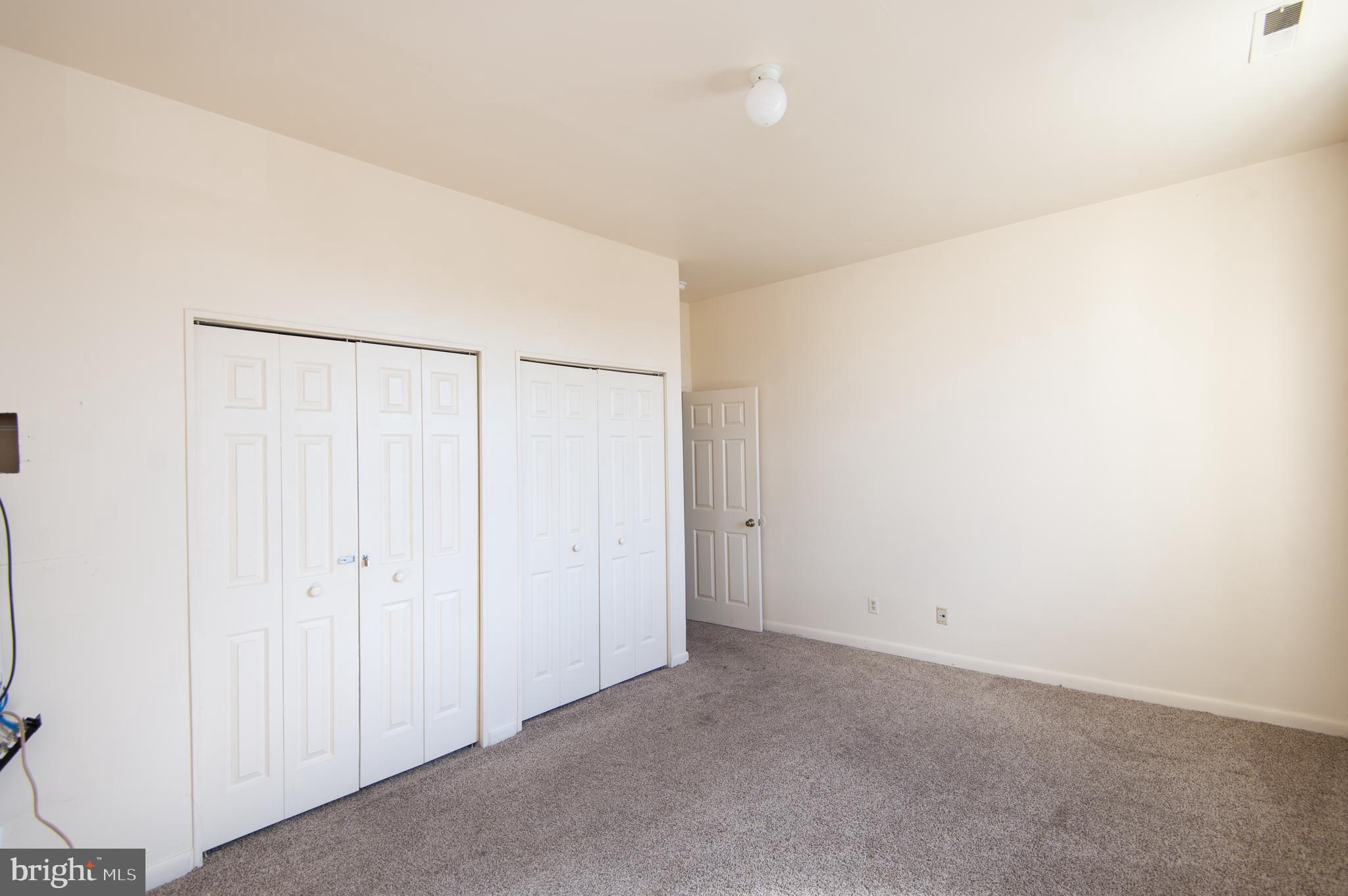 RACE STREET - Commercial Sale