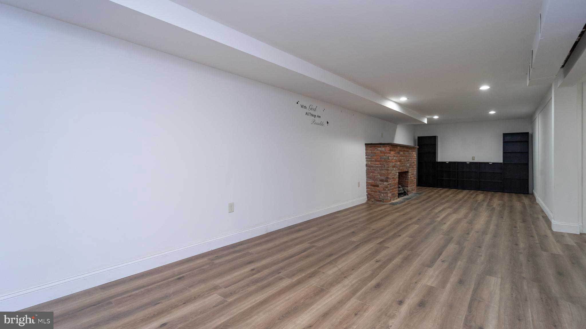 FERNDALE FARMS - Residential