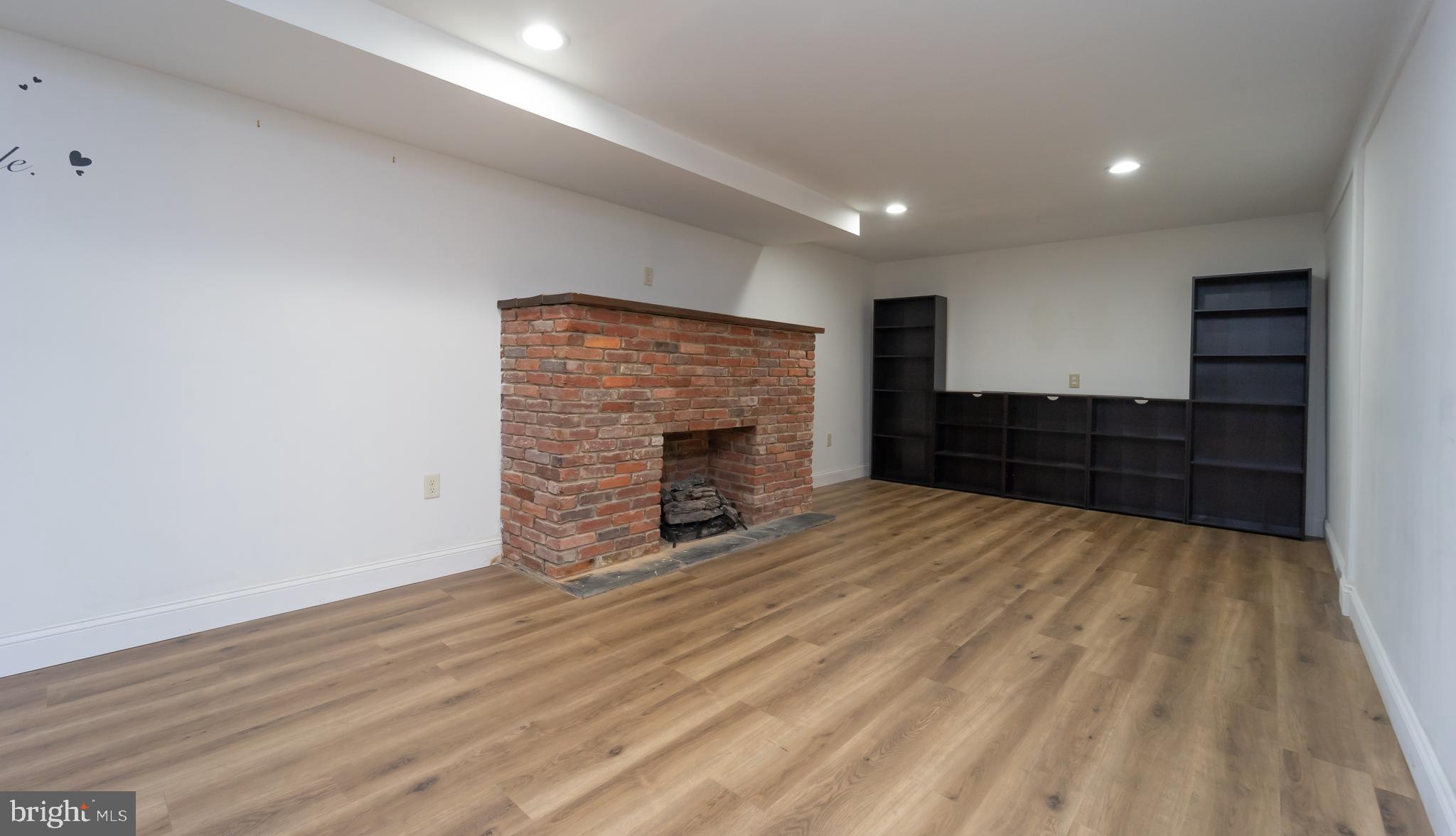 FERNDALE FARMS - Residential