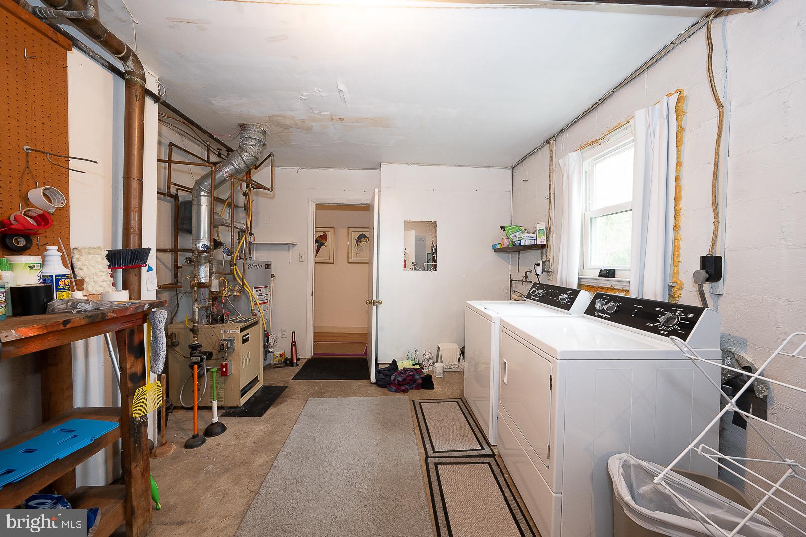 MERLIN HILLS - Residential