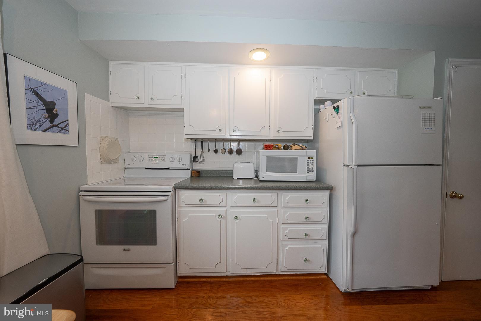 MERLIN HILLS - Residential