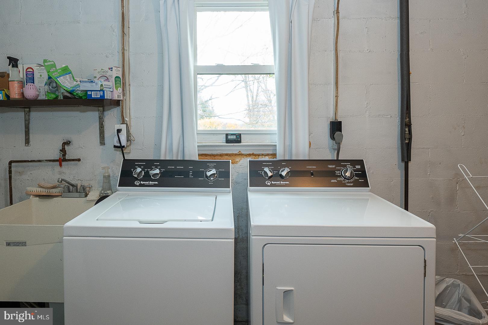 MERLIN HILLS - Residential