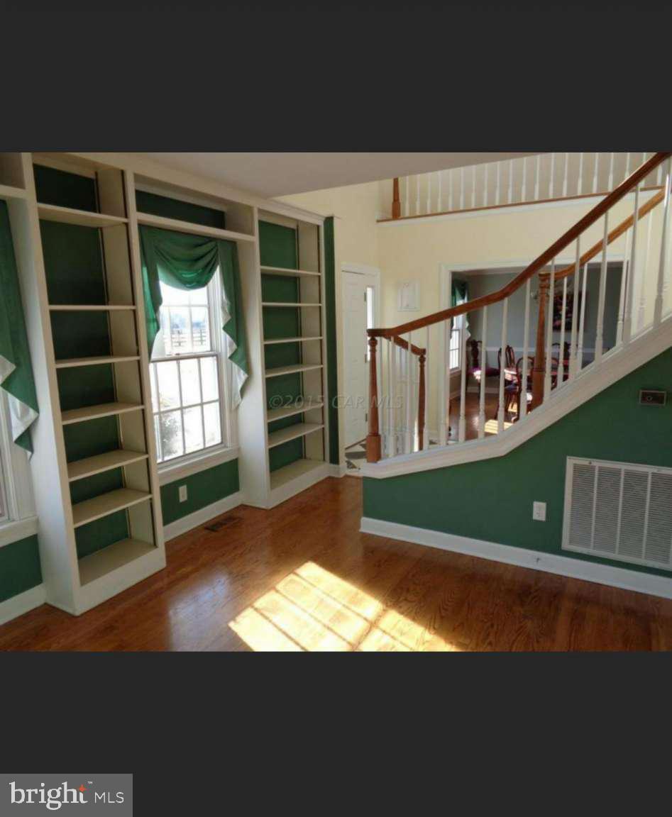 PEMBERTON ESTATES - Residential