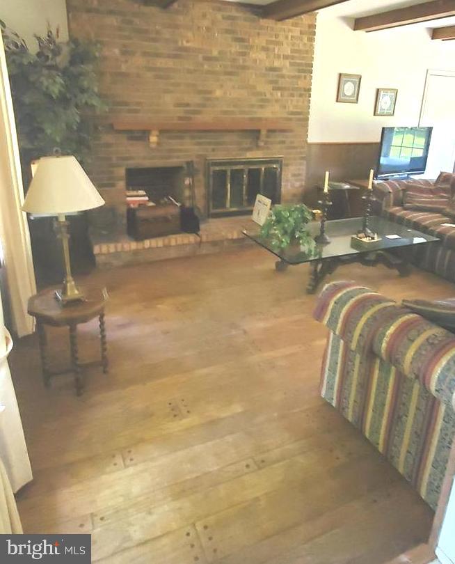 COUNTRYSIDE ESTATES - Residential