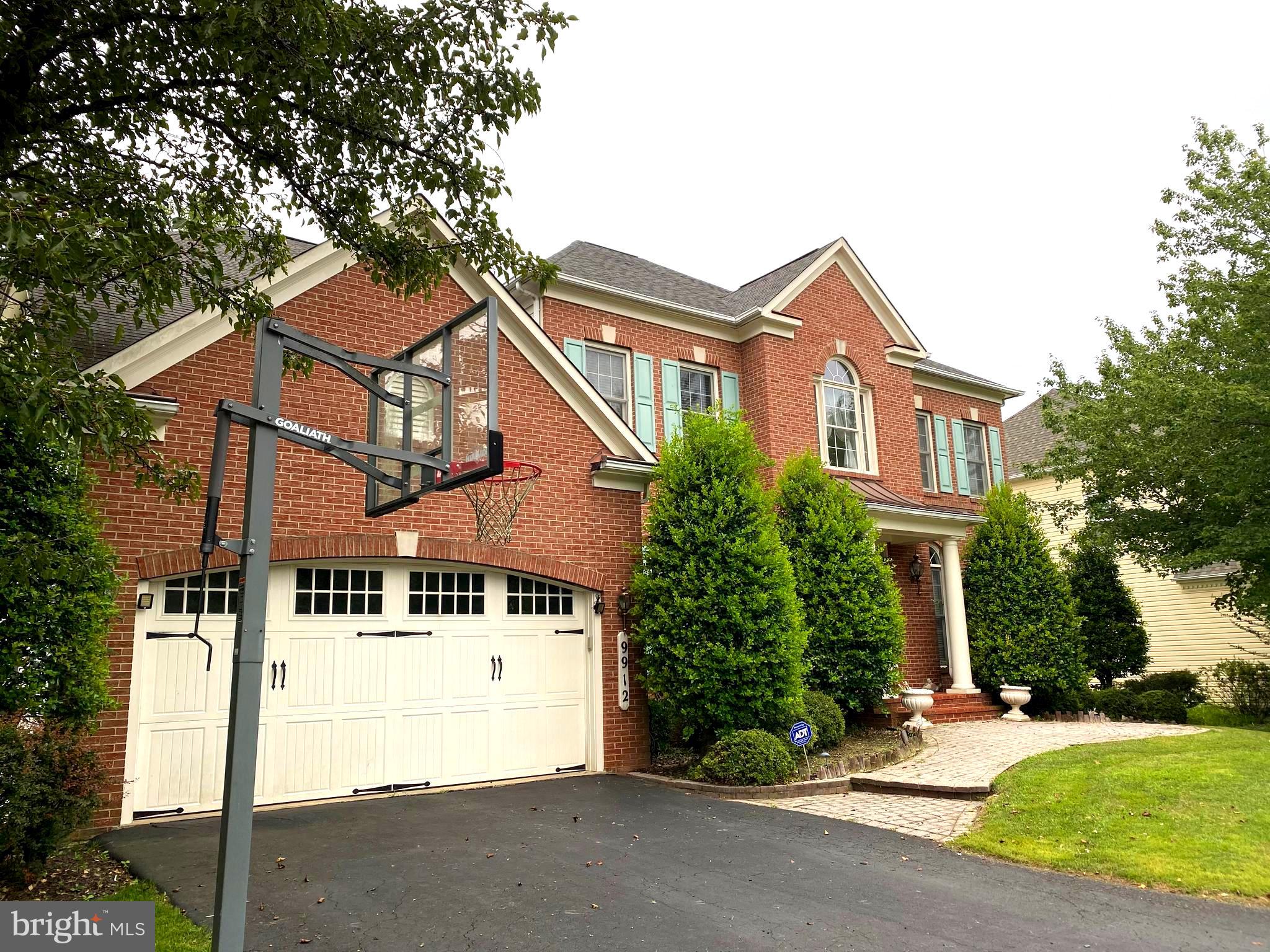 WILLOWS OF POTOMAC - Residential Lease