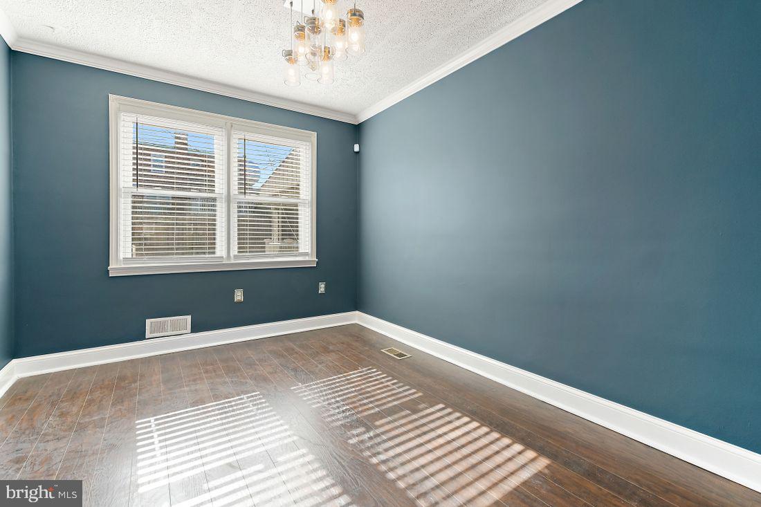 DUNDALK - Residential Lease