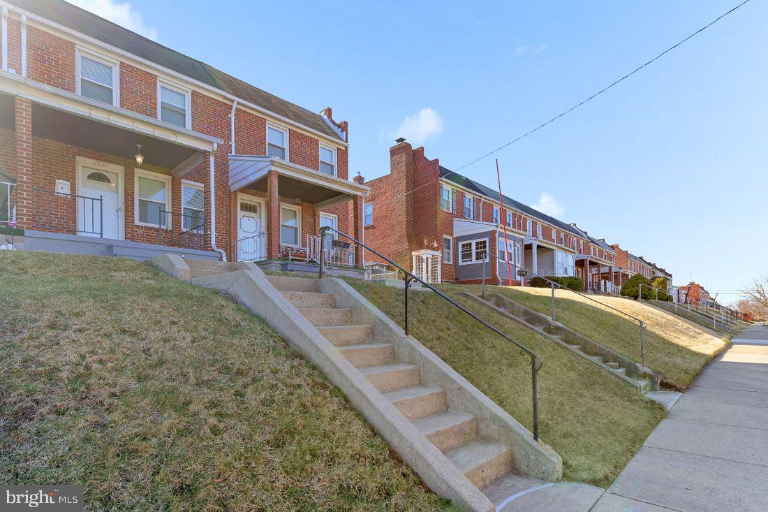 DUNDALK - Residential Lease