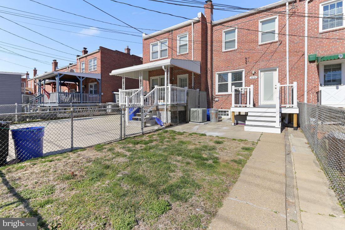 DUNDALK - Residential Lease