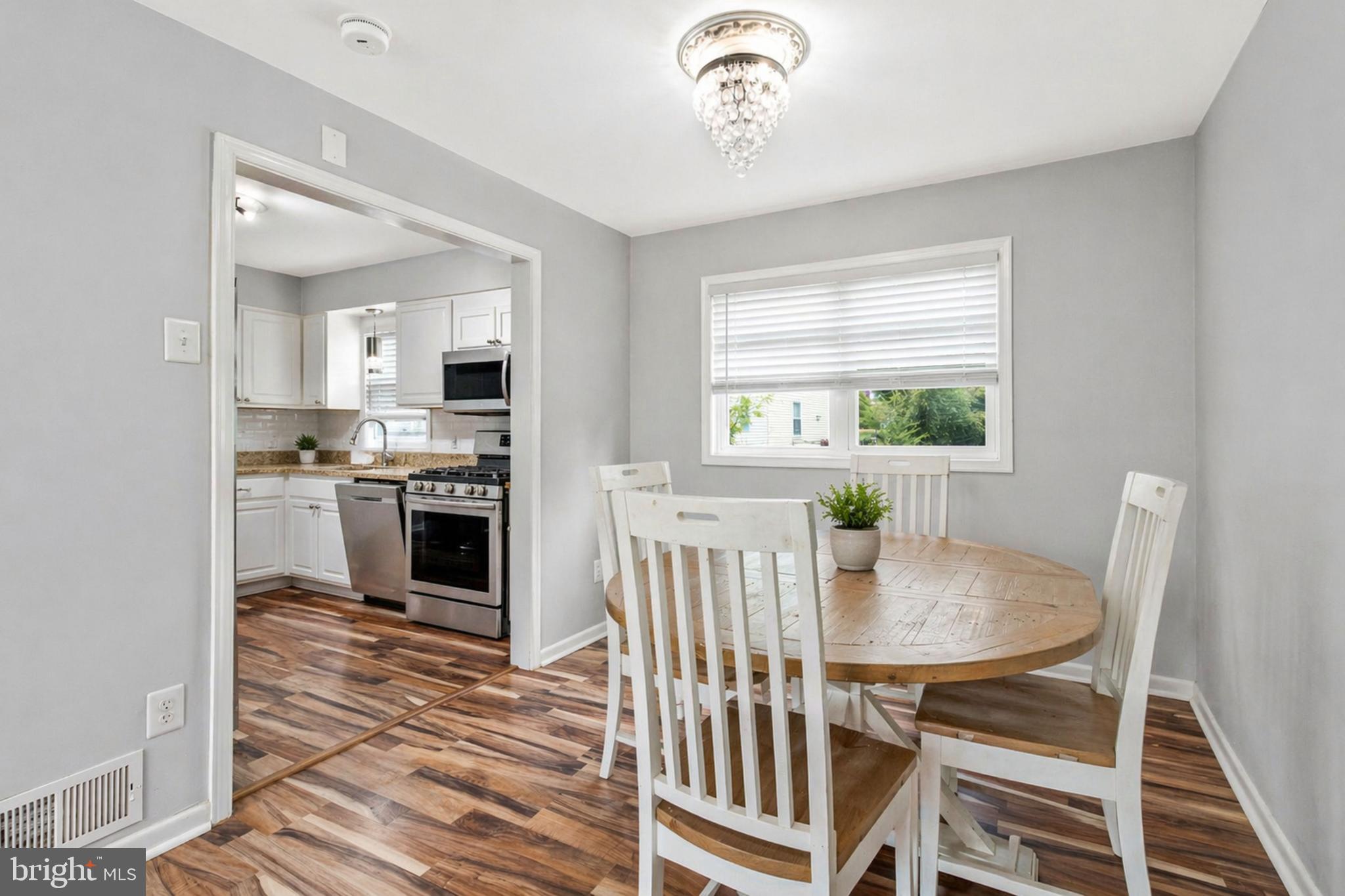 CRYSTAL SPRINGS - Residential