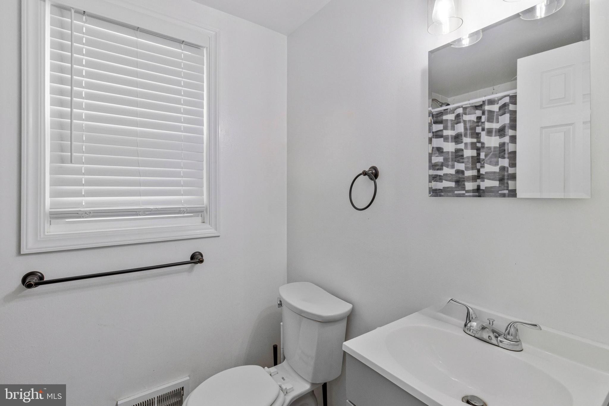 CRYSTAL SPRINGS - Residential