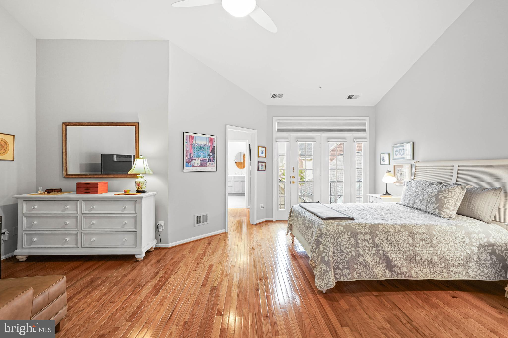 FALLSGROVE - Residential