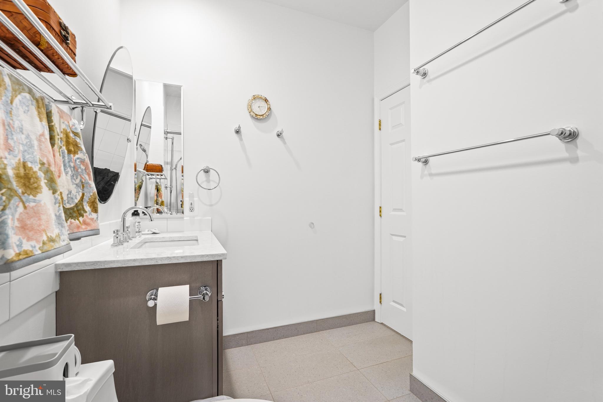 FALLSGROVE - Residential